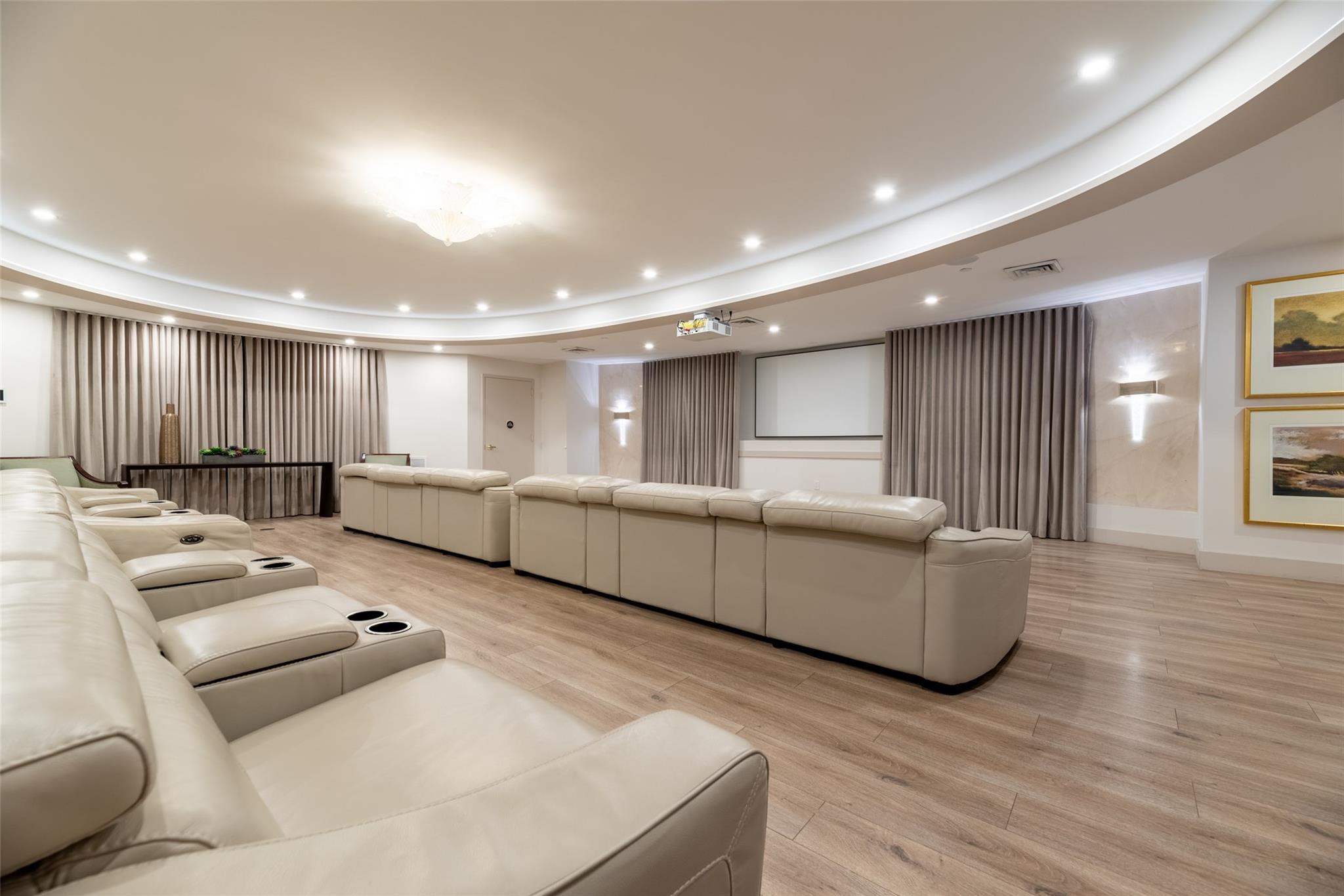 PINNACLE - Residential