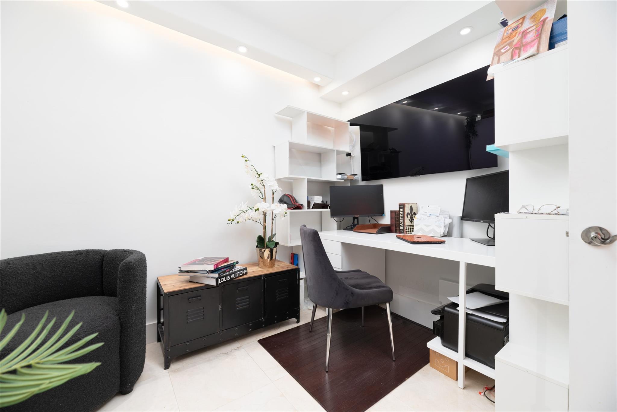 PINNACLE - Residential