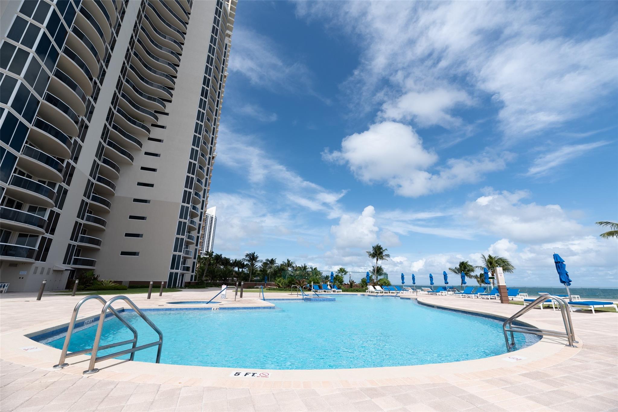PINNACLE - Residential