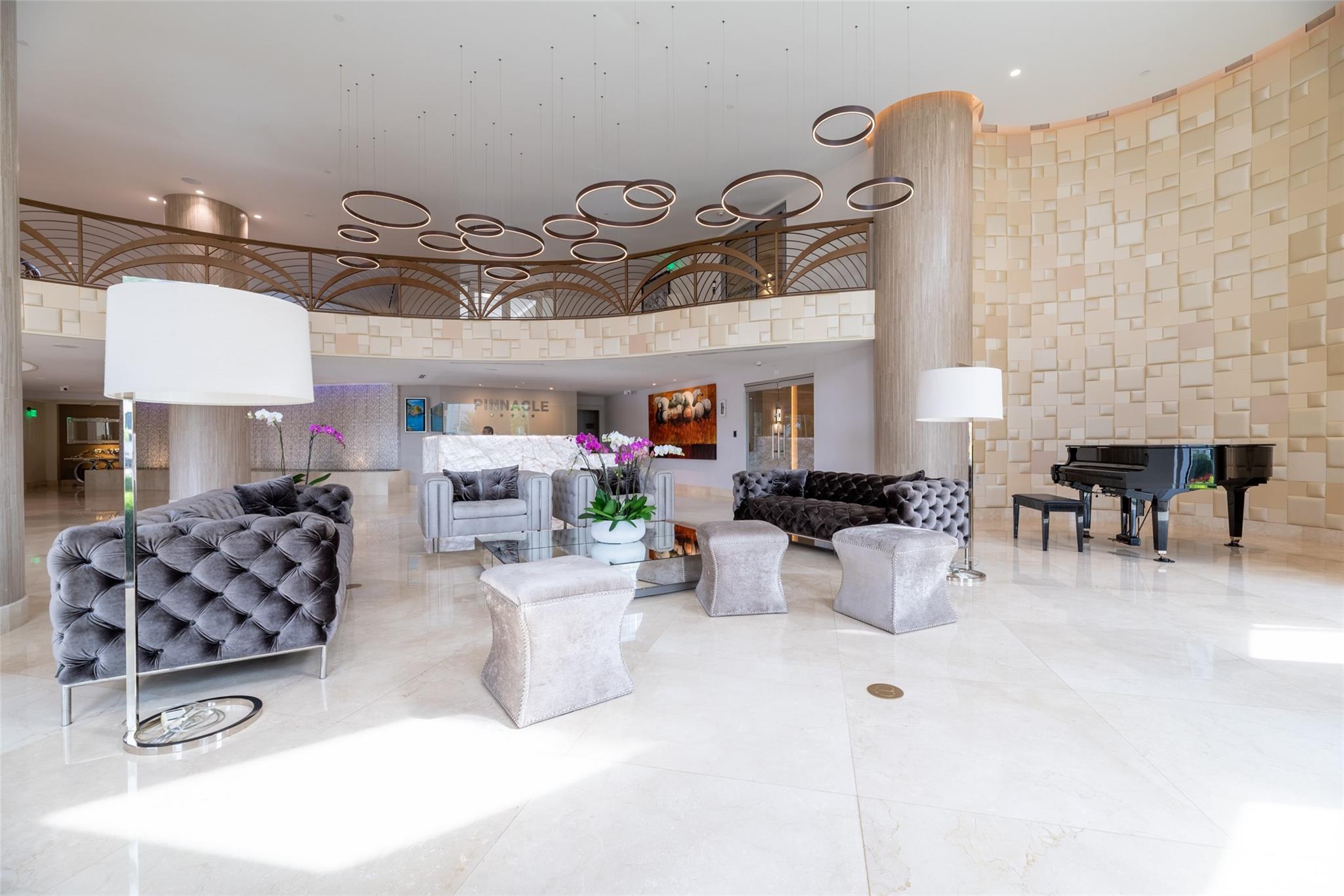 PINNACLE - Residential