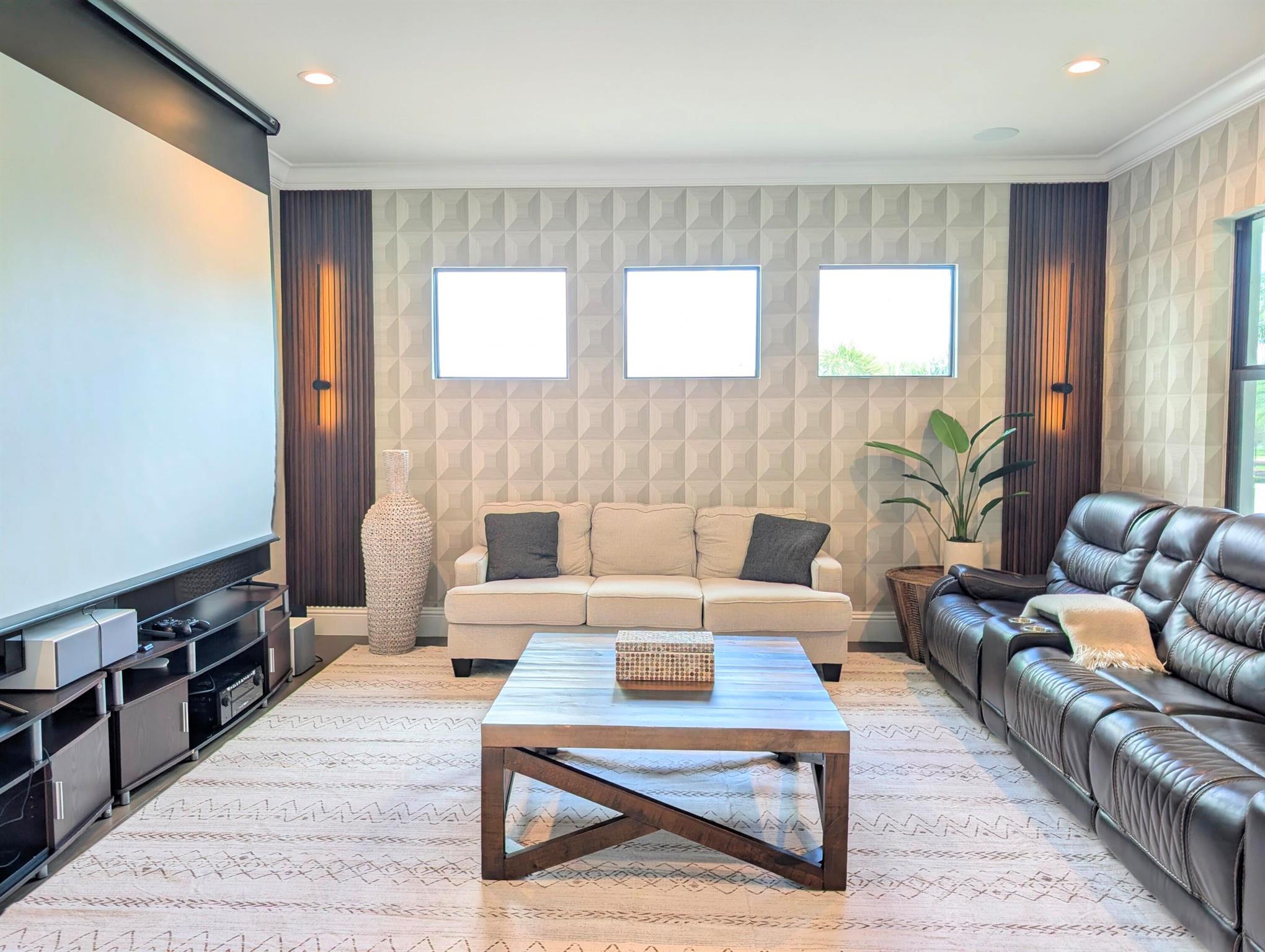 ROYAL PALM POLO - Residential Lease