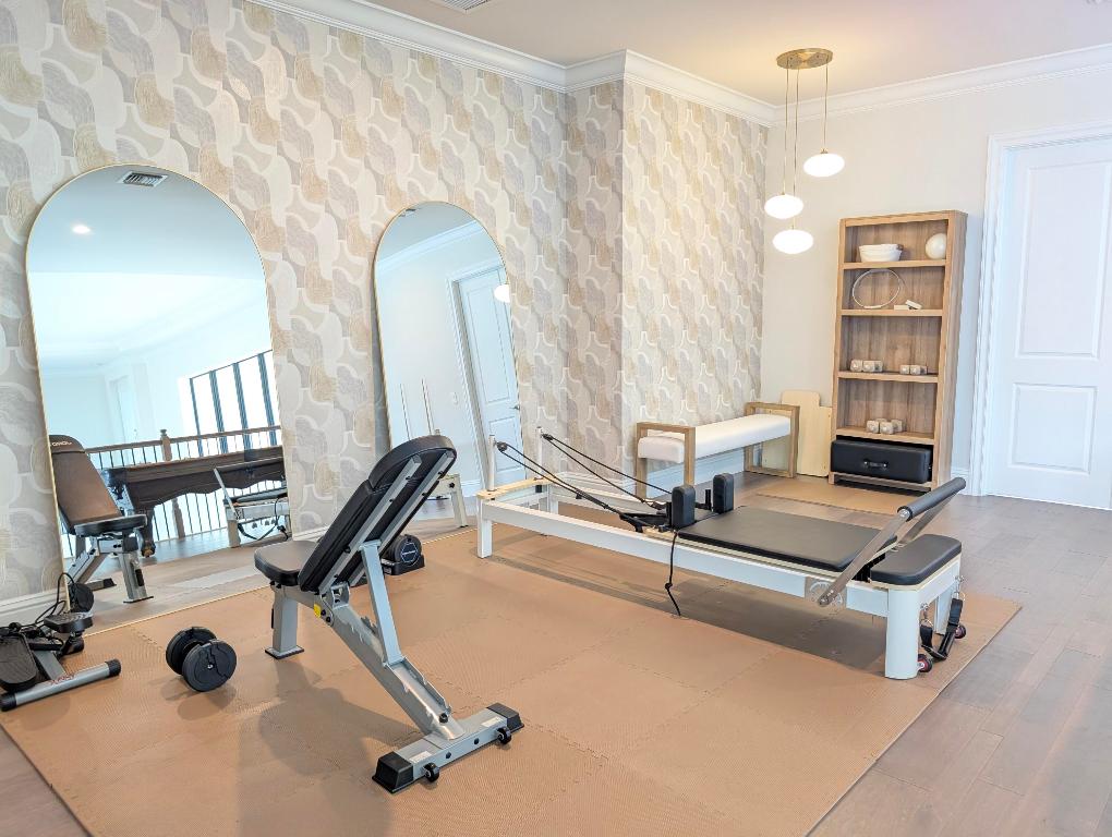 ROYAL PALM POLO - Residential Lease