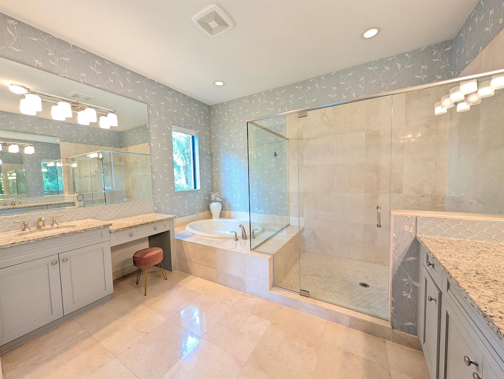 ROYAL PALM POLO - Residential Lease