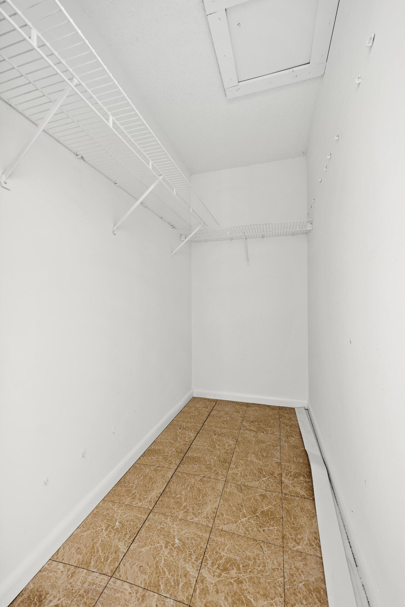 MARKHAM R CONDO - Residential