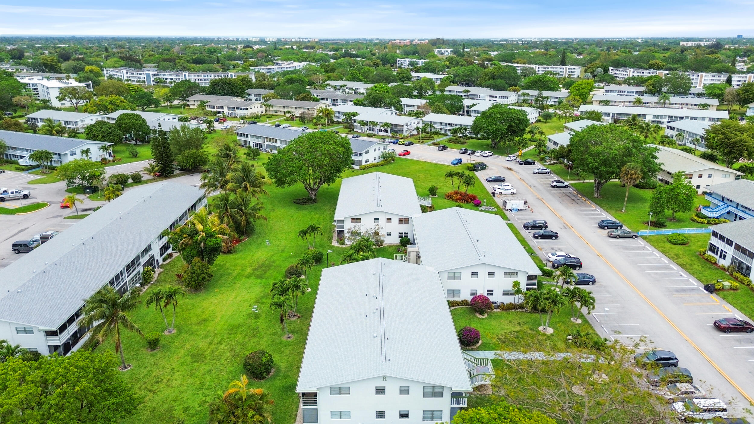 MARKHAM R CONDO - Residential