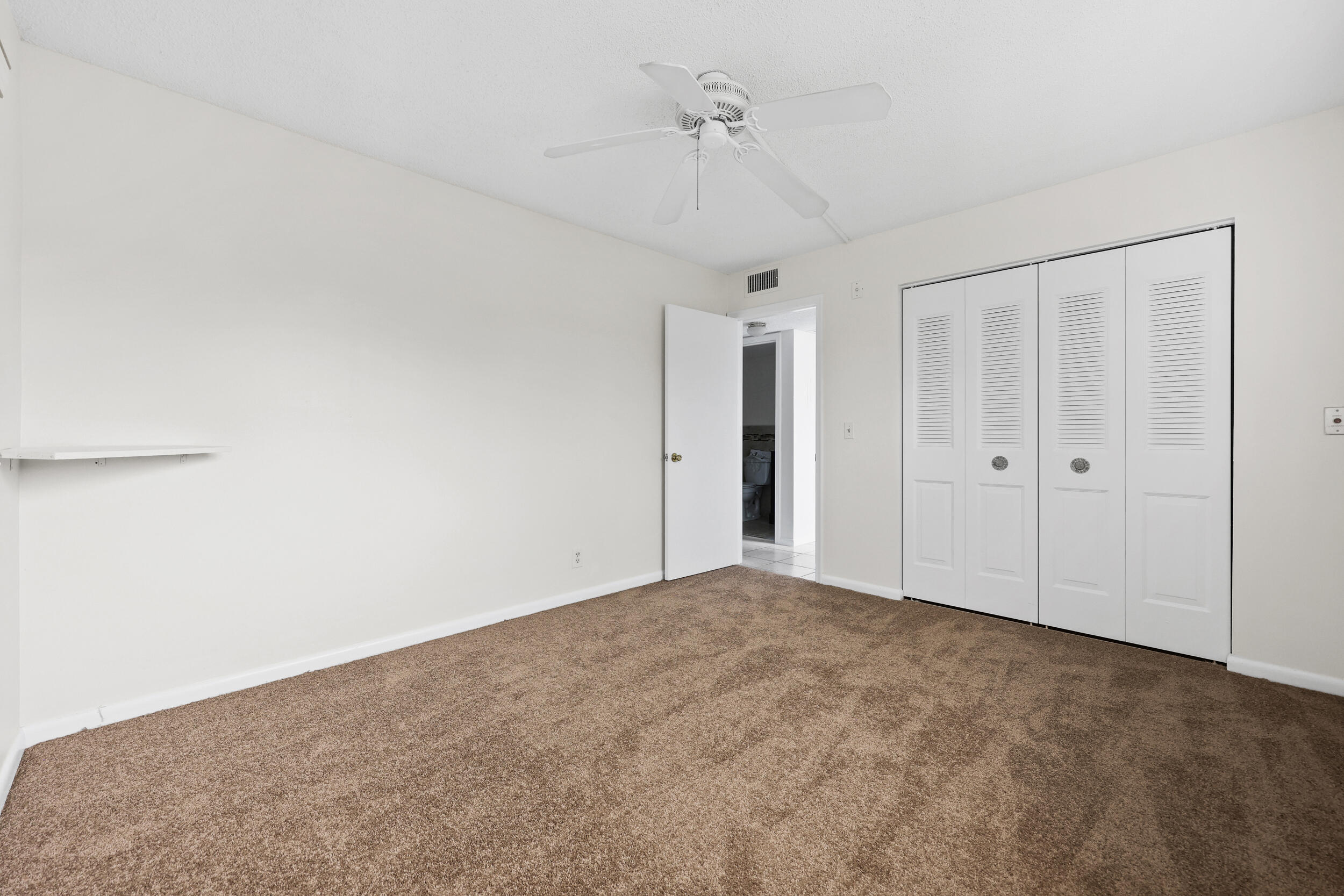 MARKHAM R CONDO - Residential