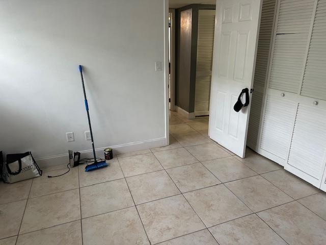 RAMBLEWOOD EAST CONDO - Residential Lease