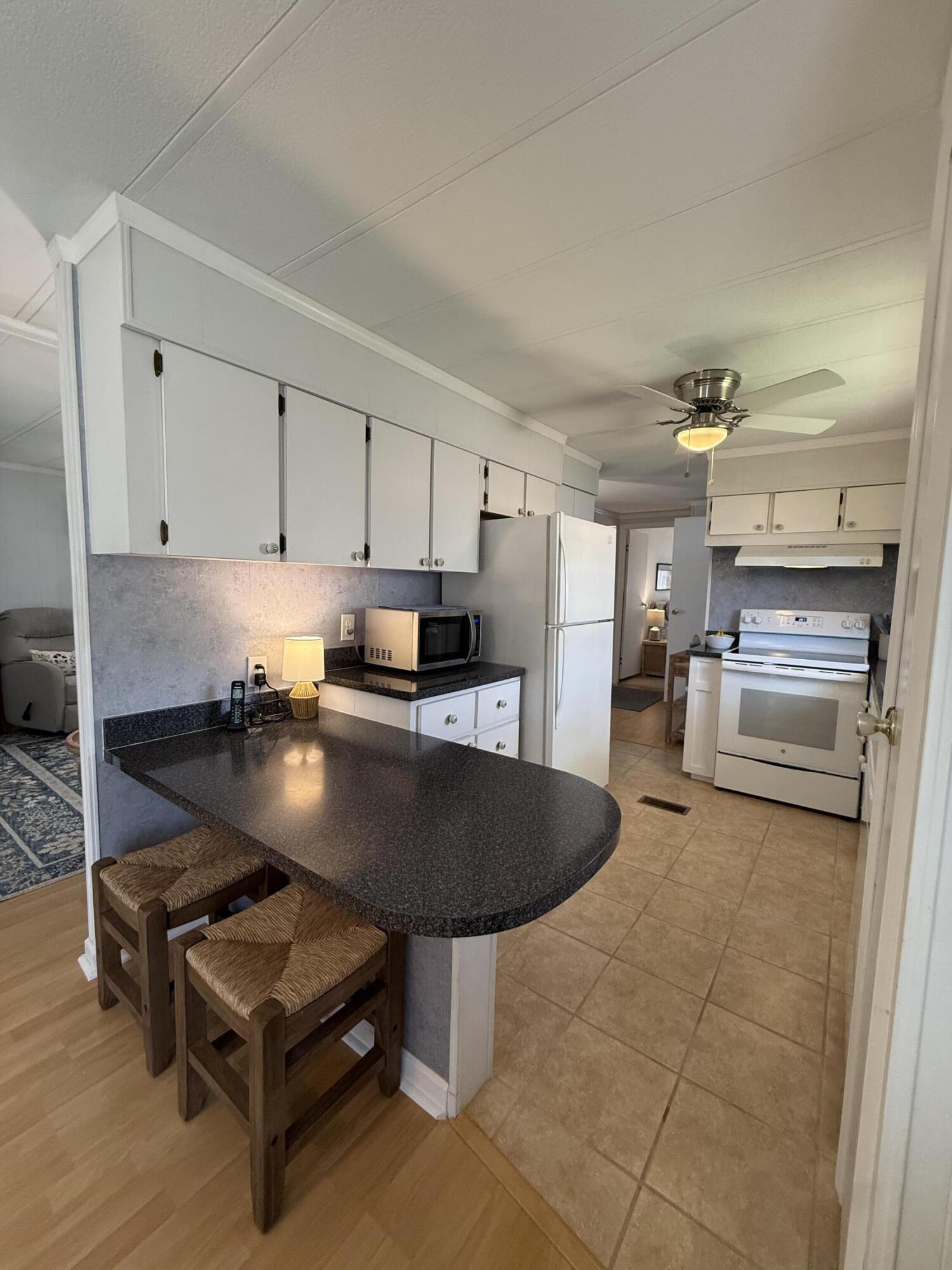 Spanish Lakes Golf Village - Residential