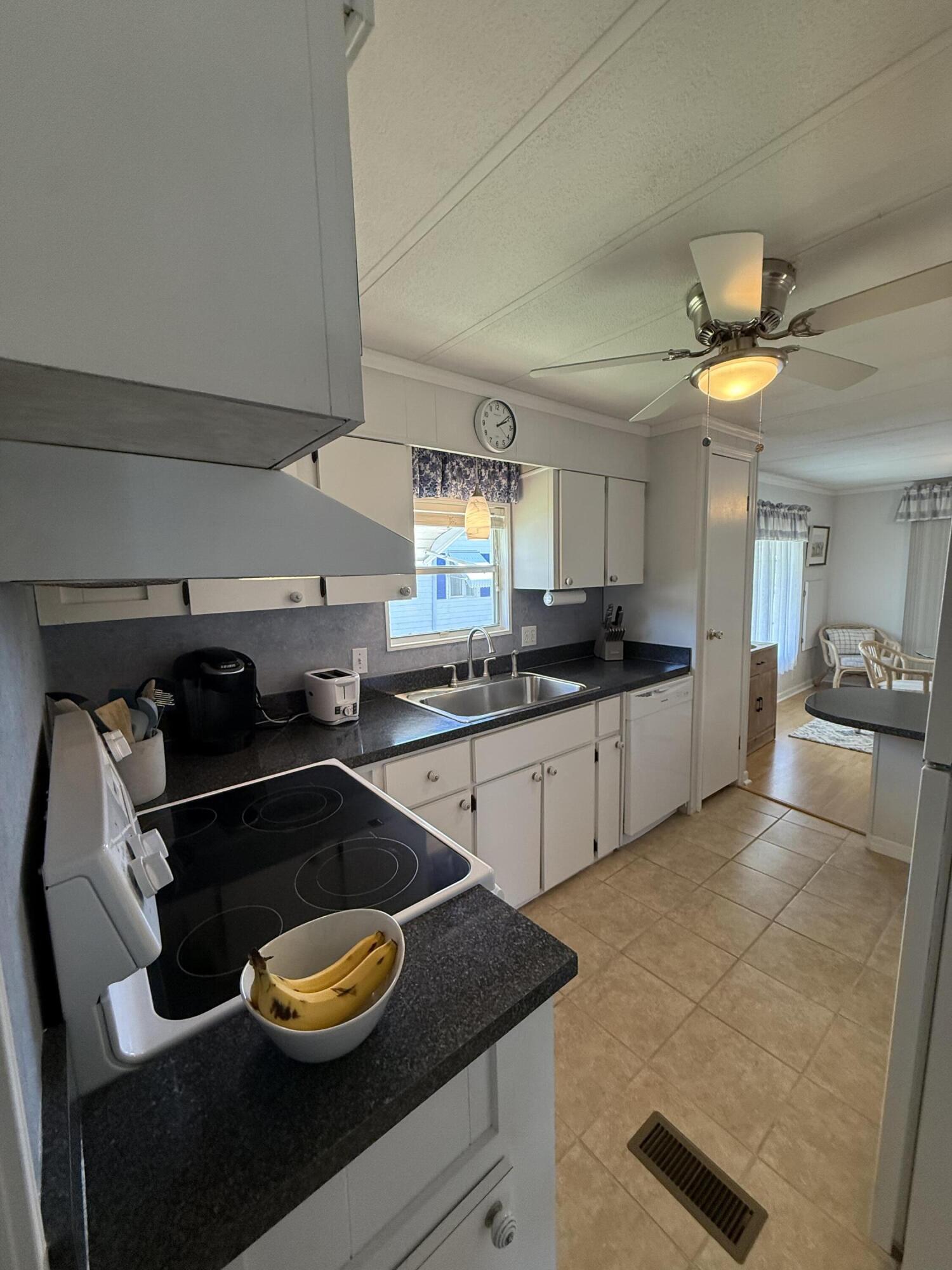 Spanish Lakes Golf Village - Residential