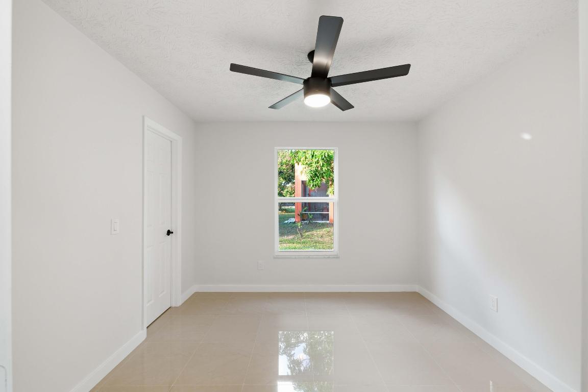 PORT ST LUCIE SECTION 39 - Residential