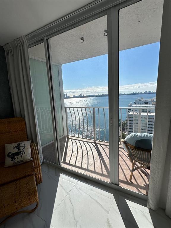 The Grandview Palace Cond - Residential Lease