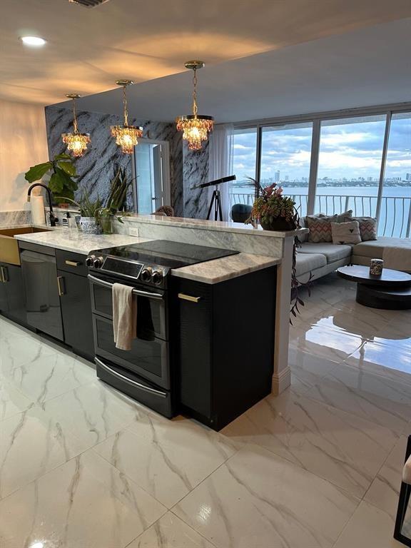 The Grandview Palace Cond - Residential Lease