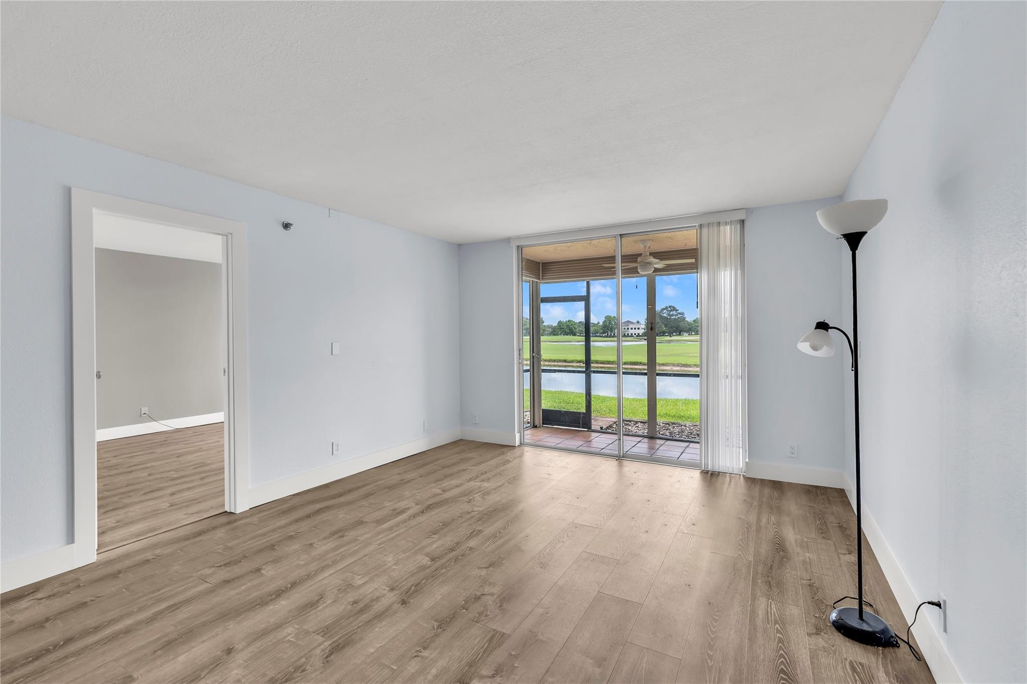 3100 W Rolling Hills Cir 109