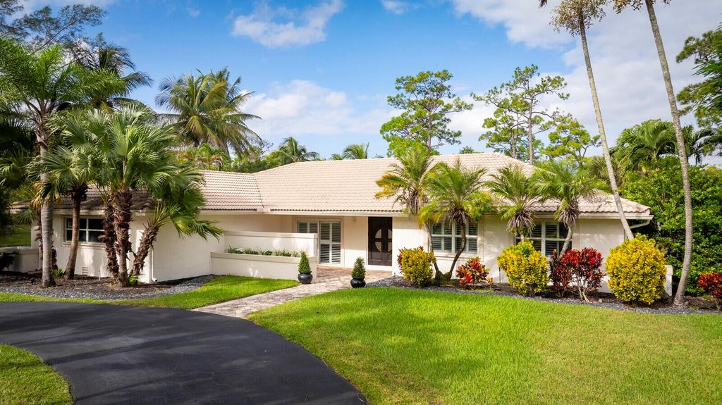 Photo of 22761 Vistawood Way, Boca Raton, FL 33428 (MLS # R11136562)