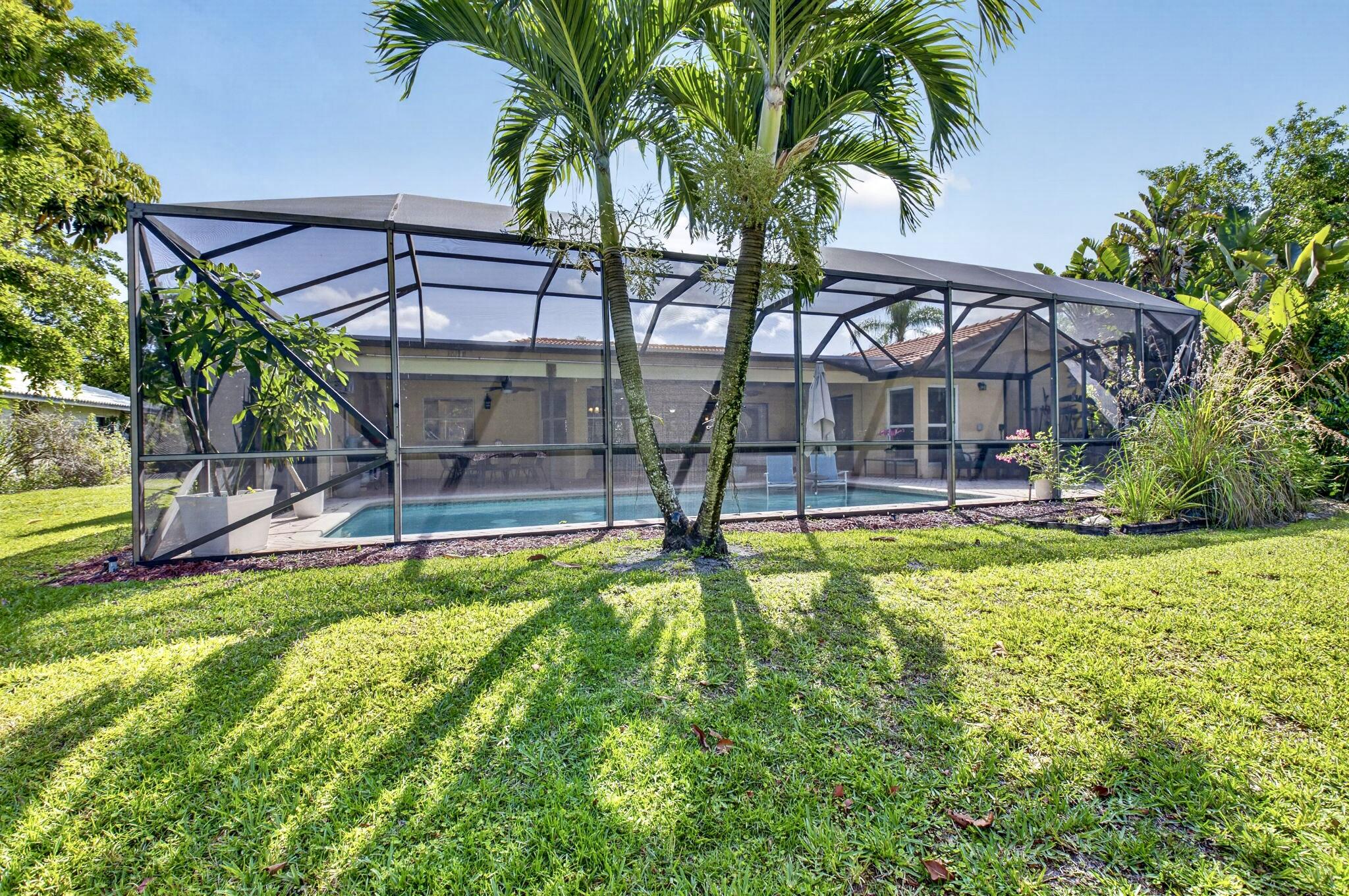 BOCA GREENS 1 - Residential