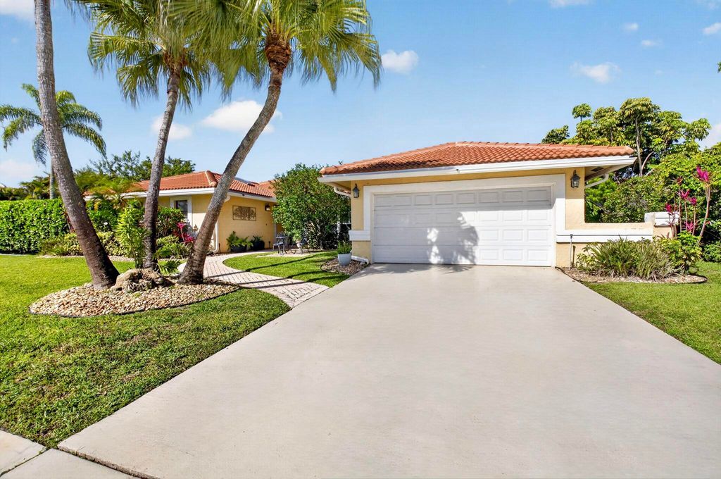 Photo of 19803 Back 9 Drive, Boca Raton, FL 33498 (MLS # B26022066)