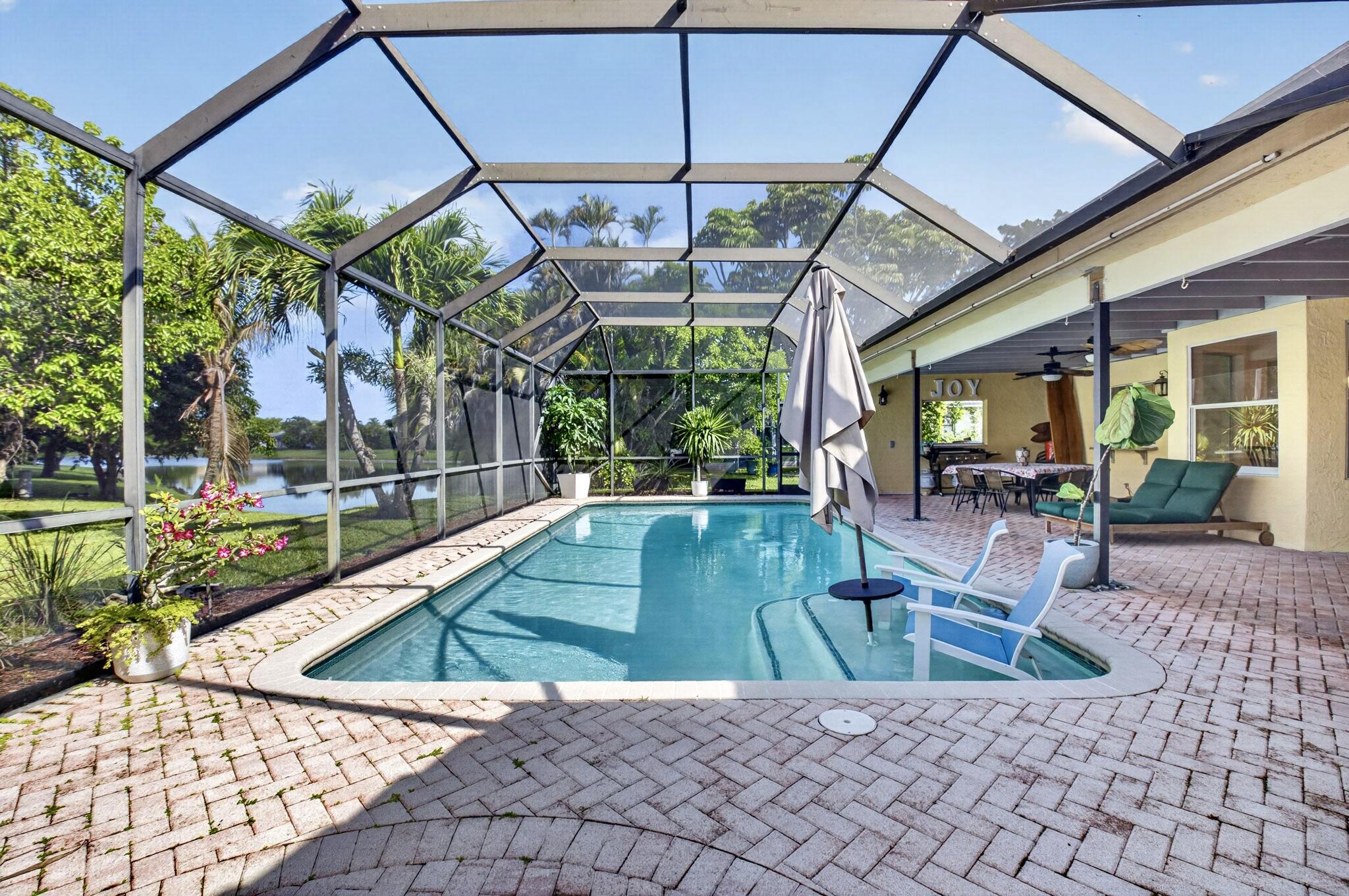 BOCA GREENS 1 - Residential