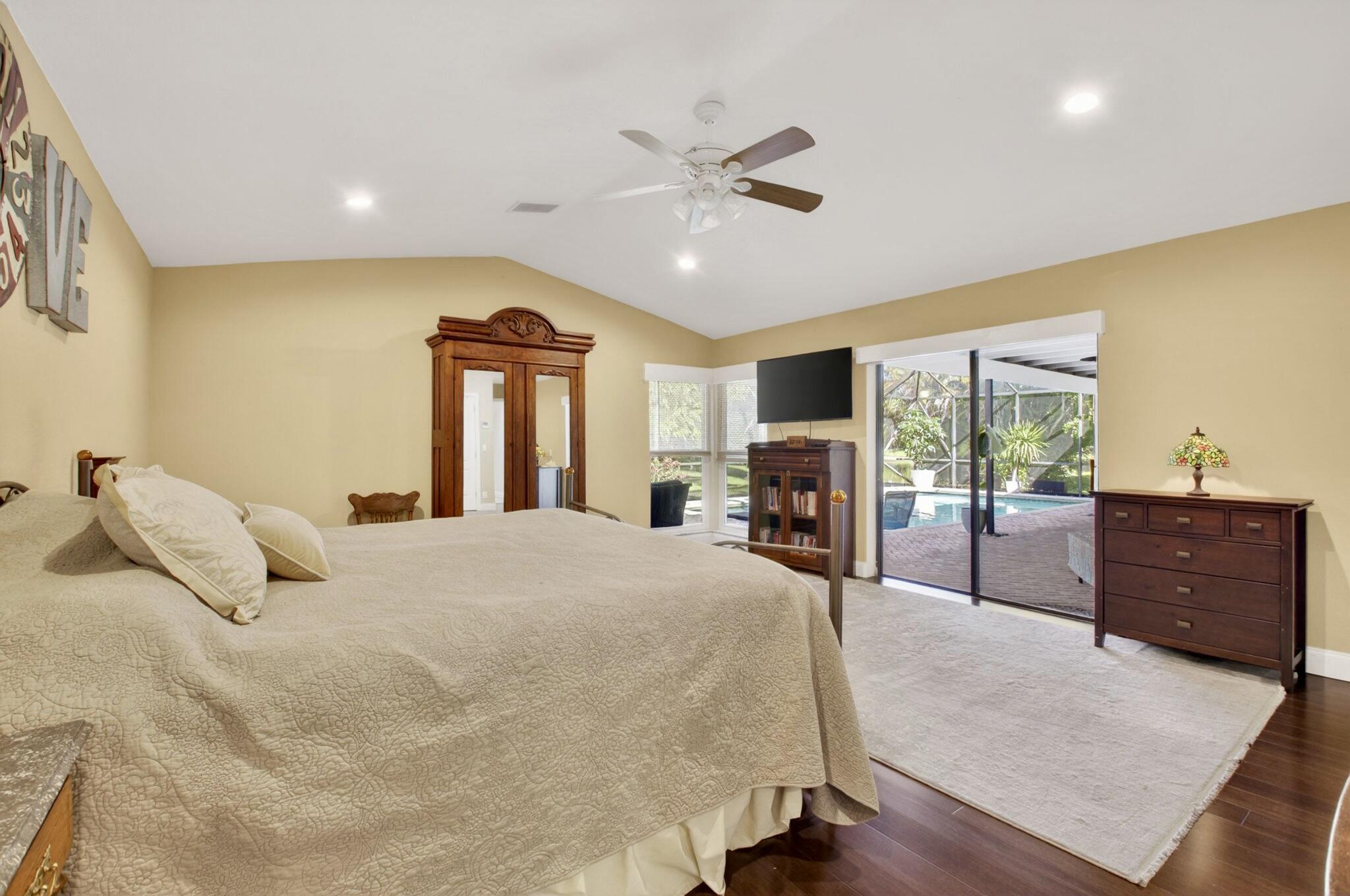 BOCA GREENS 1 - Residential