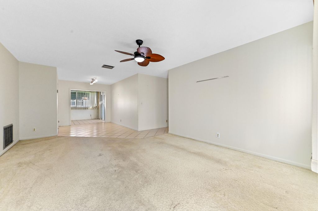 Photo of 1105 Reposo Avenue, Boynton Beach, FL 33426 (MLS # R11159212)