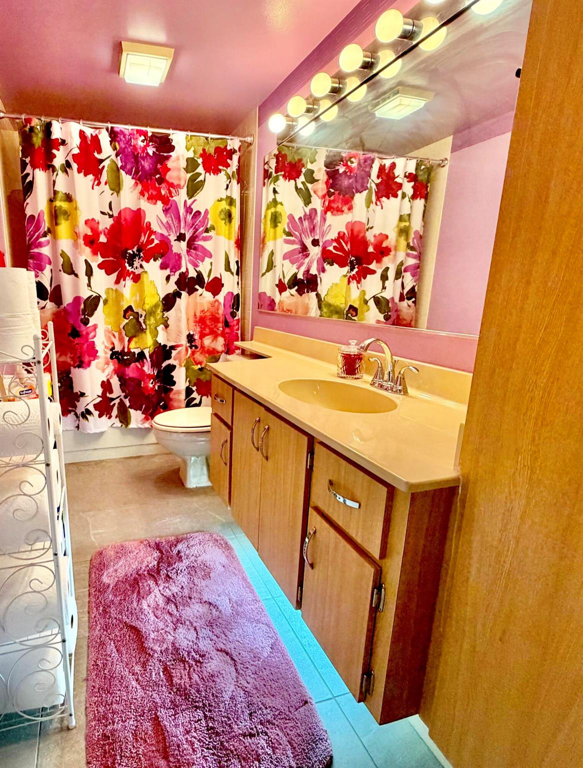 VILLAGE OF SANDALWOOD LAK - Residential