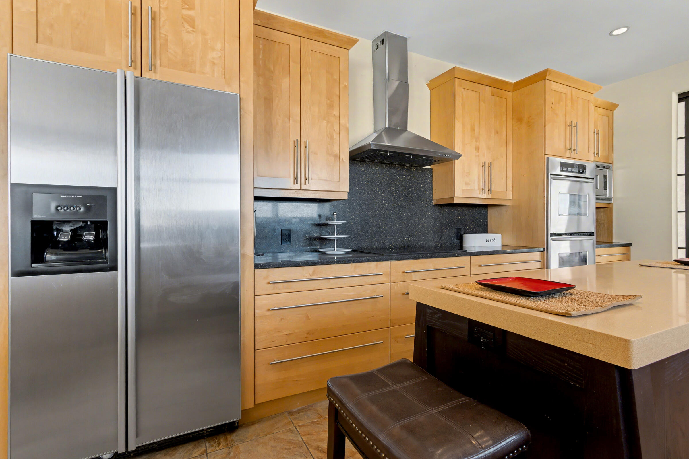 COMMODORE CONDO - Residential Lease