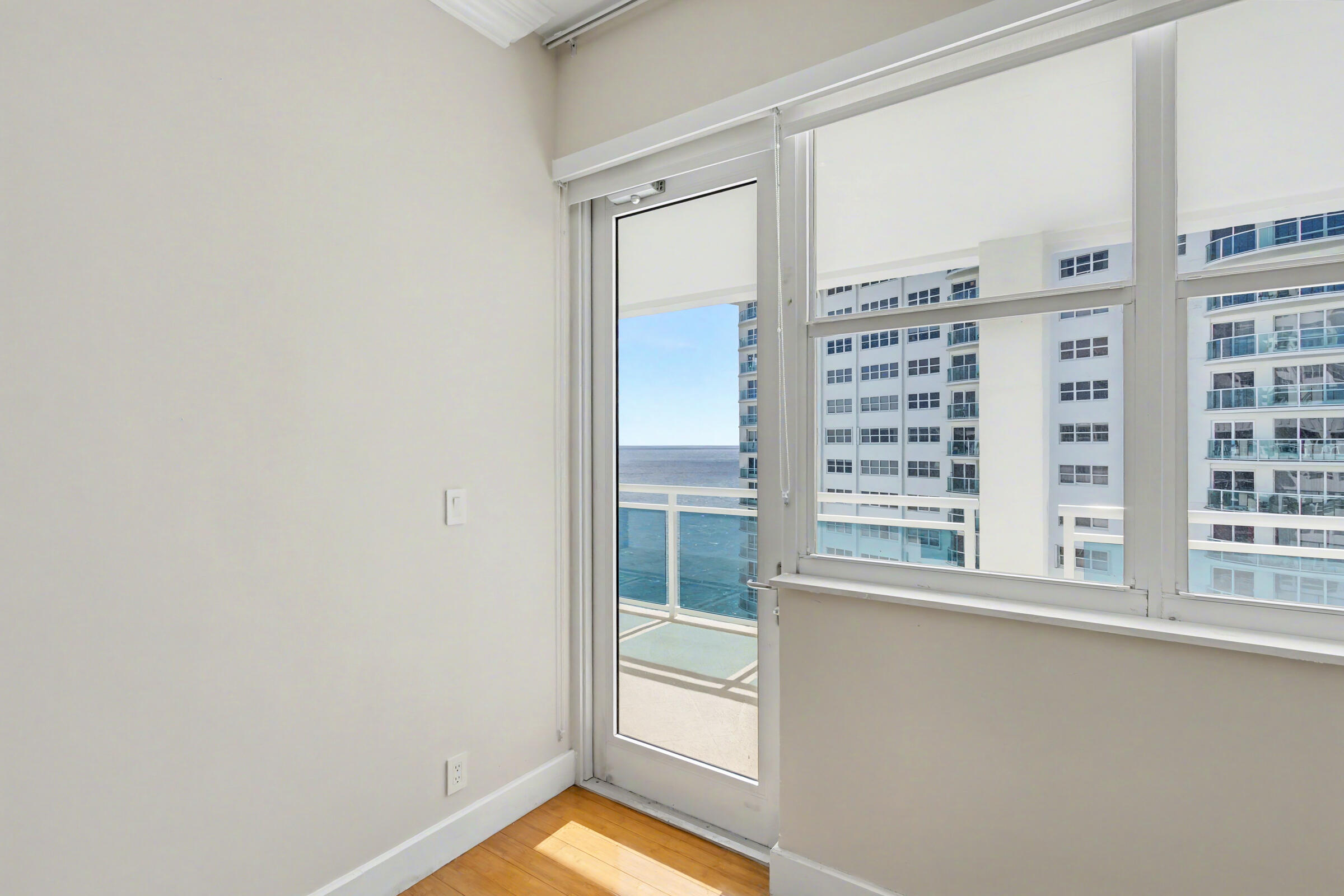 COMMODORE CONDO - Residential Lease