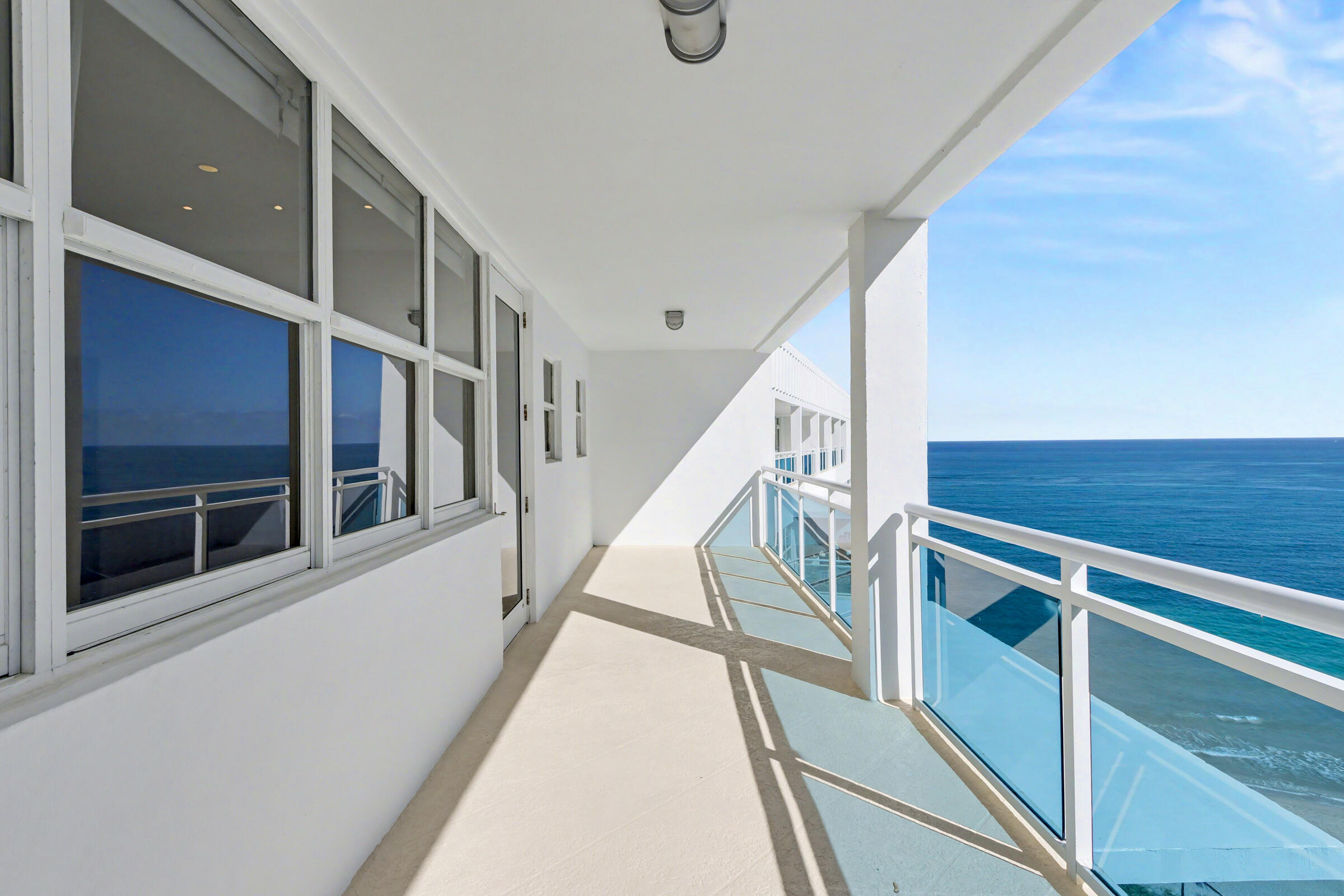 COMMODORE CONDO - Residential Lease