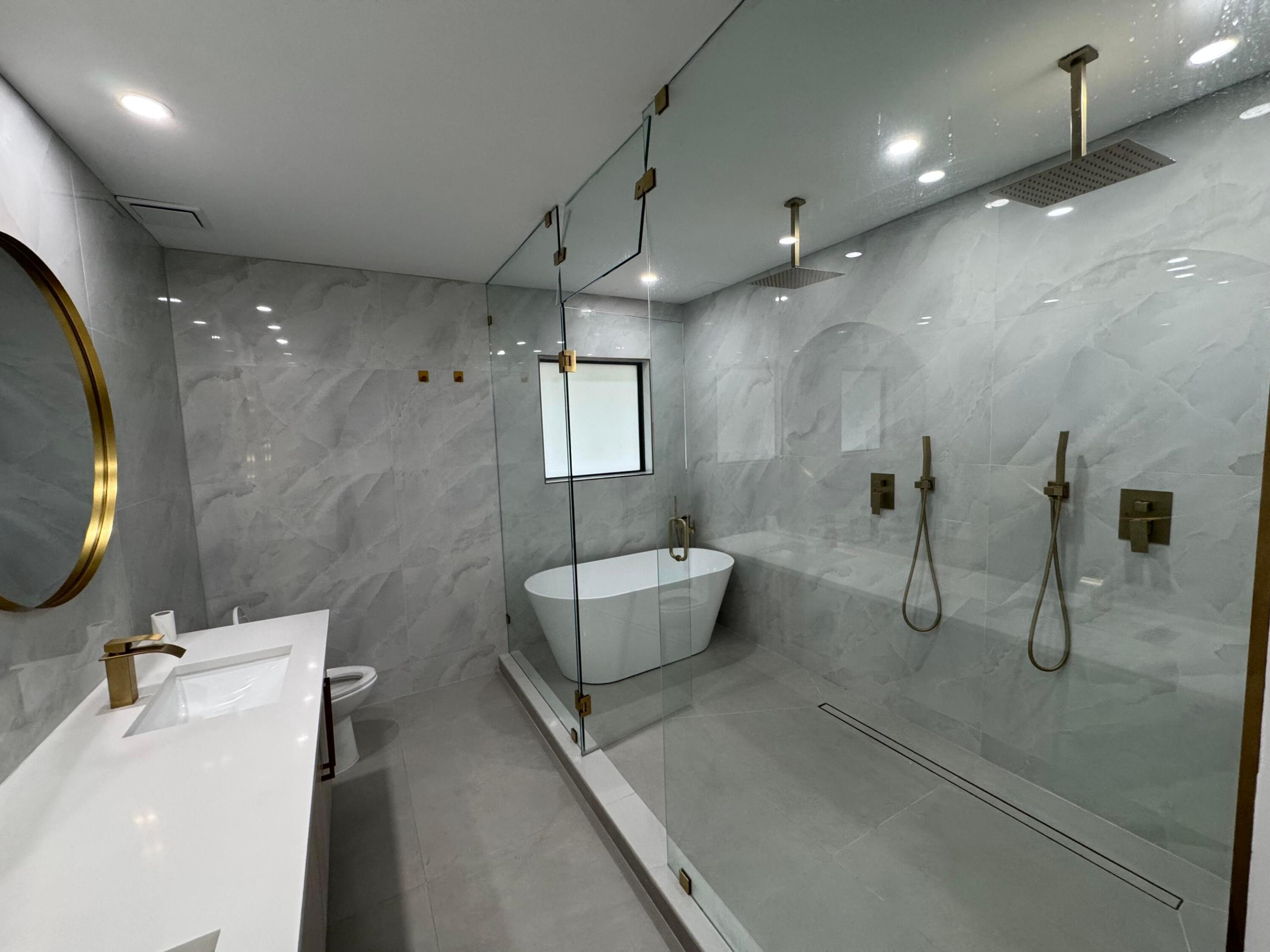 BOCA RATON SQUARE - Residential Lease
