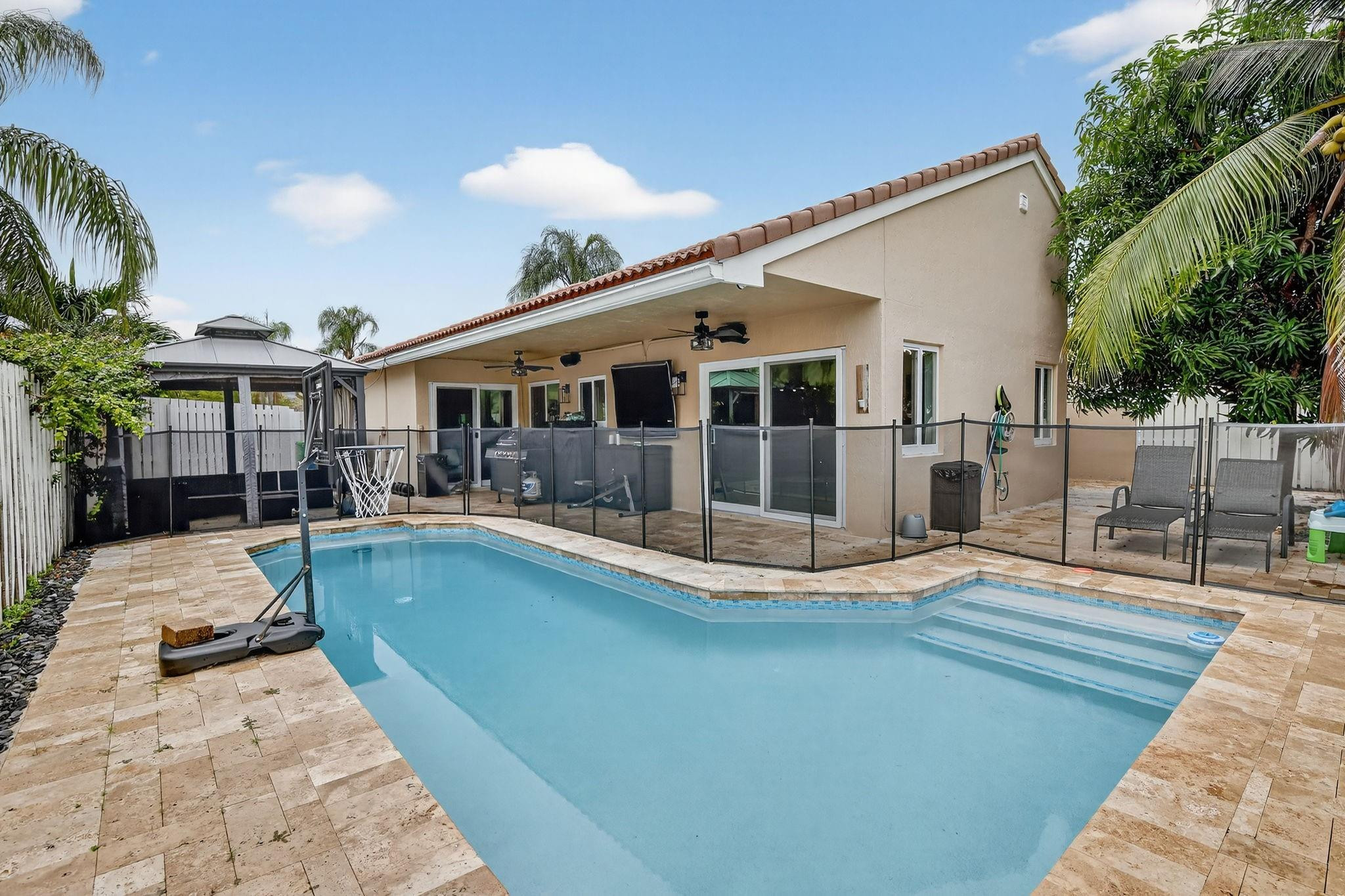 Savannah PUD 4 144-41 B - Residential Lease