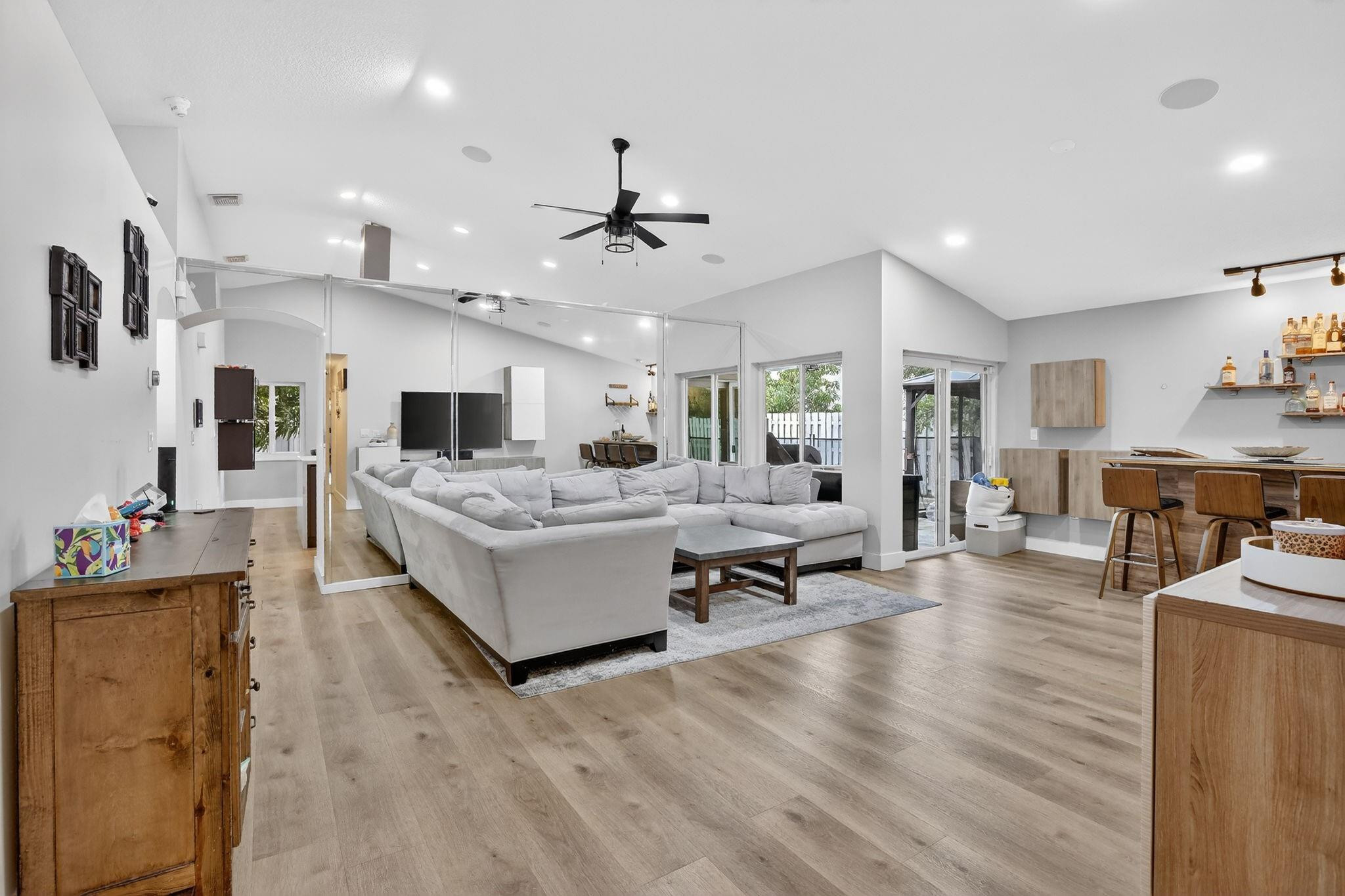 Savannah PUD 4 144-41 B - Residential Lease