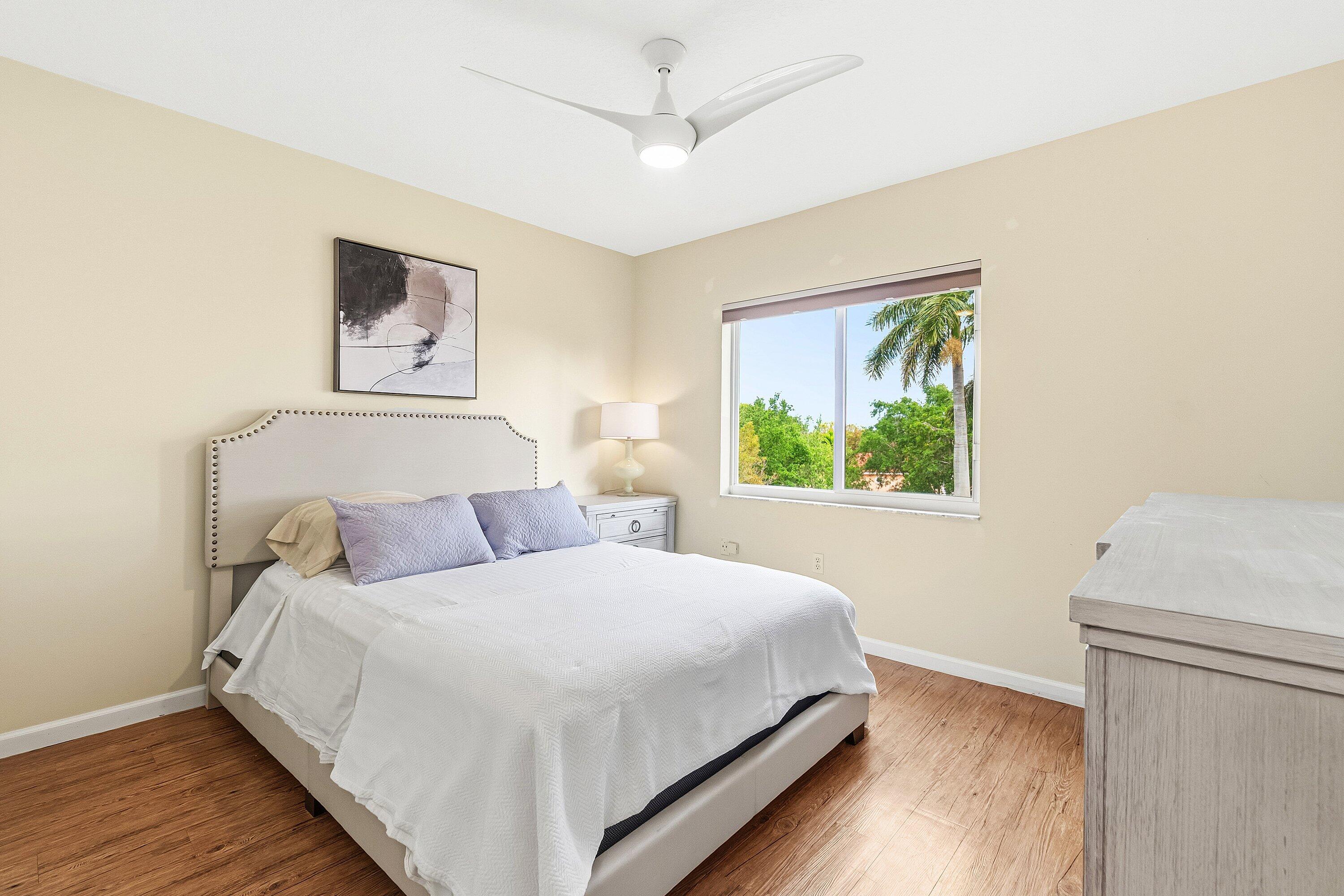 Coral Lakes - Residential