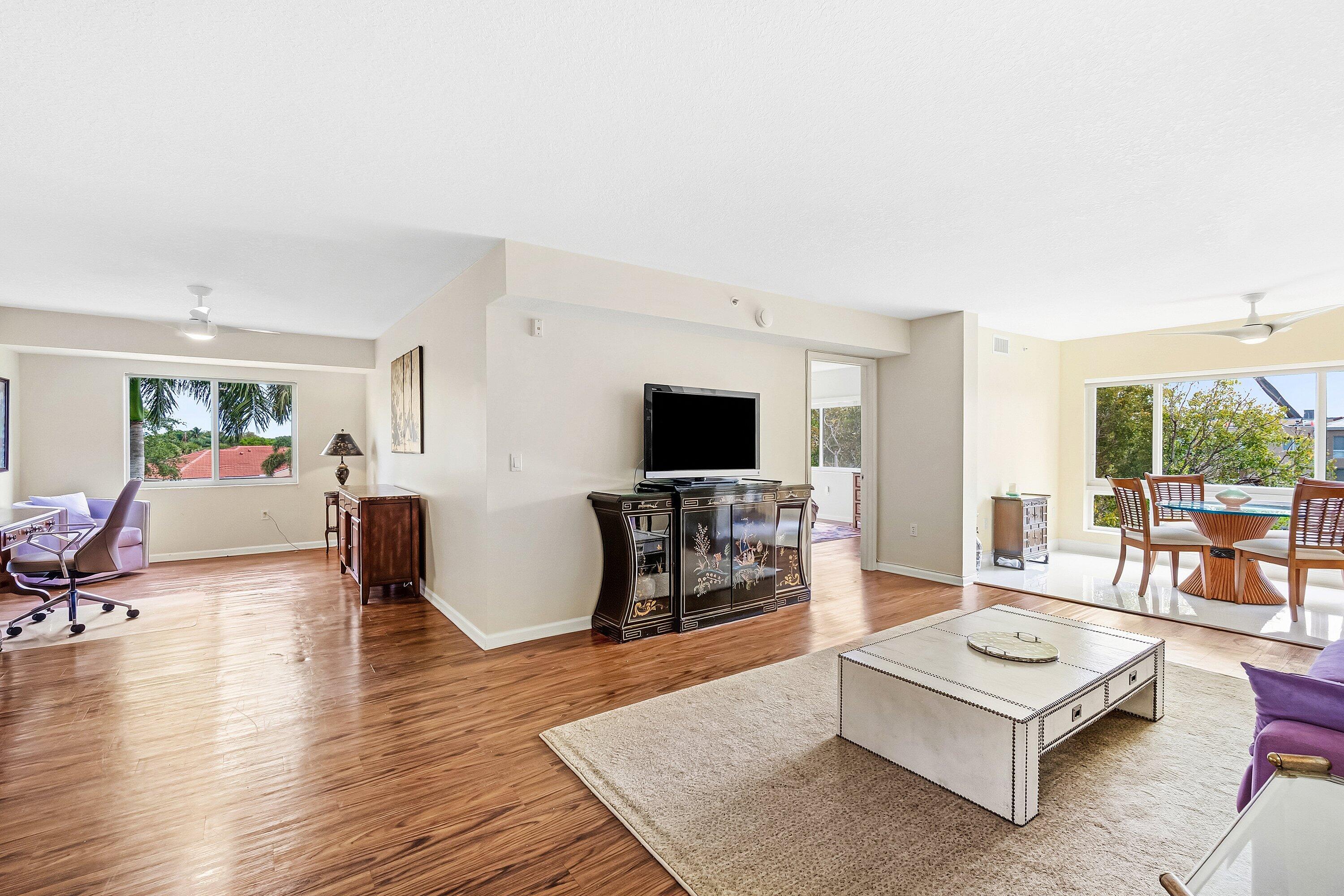 Coral Lakes - Residential