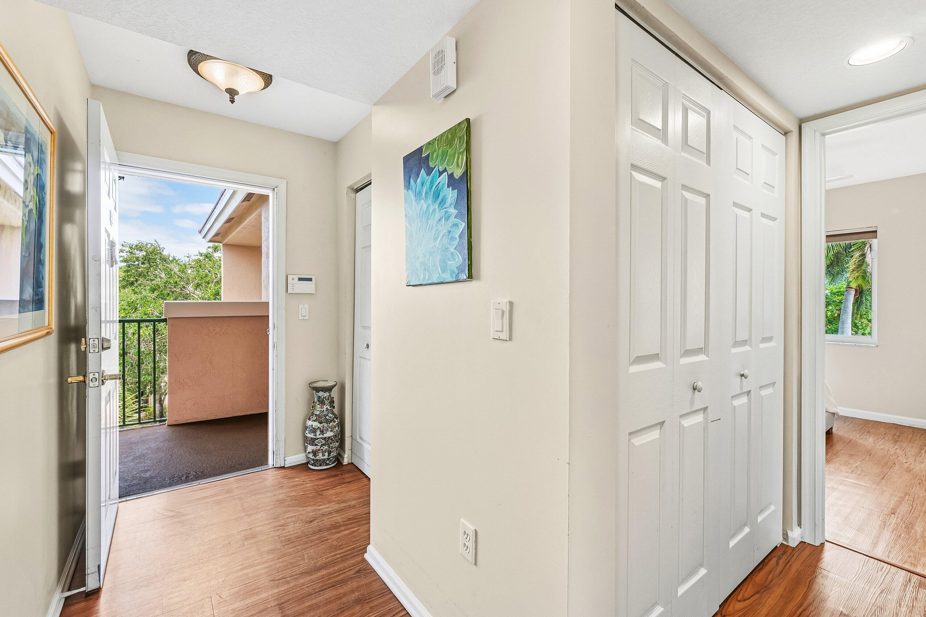 Coral Lakes - Residential