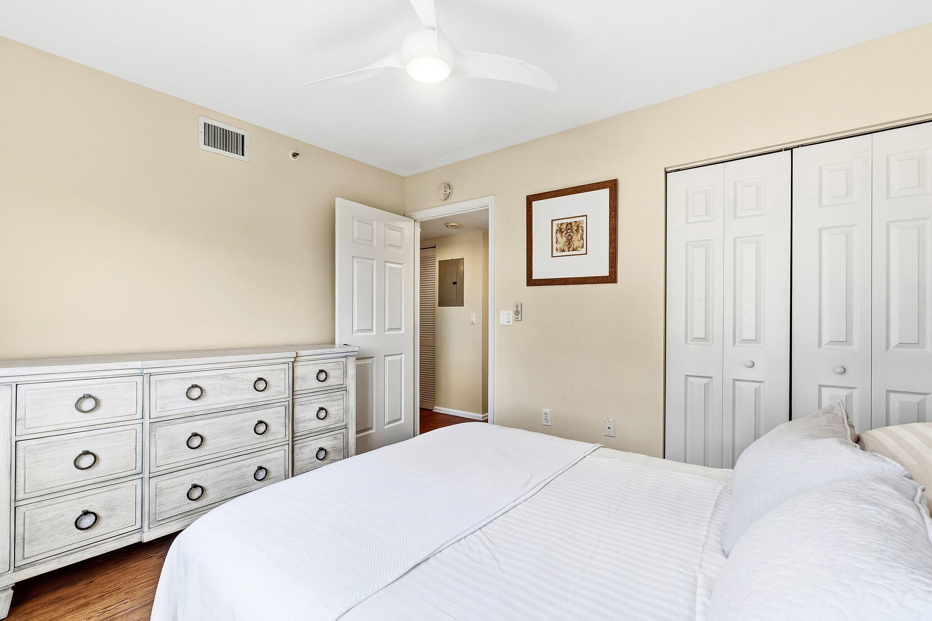 Coral Lakes - Residential