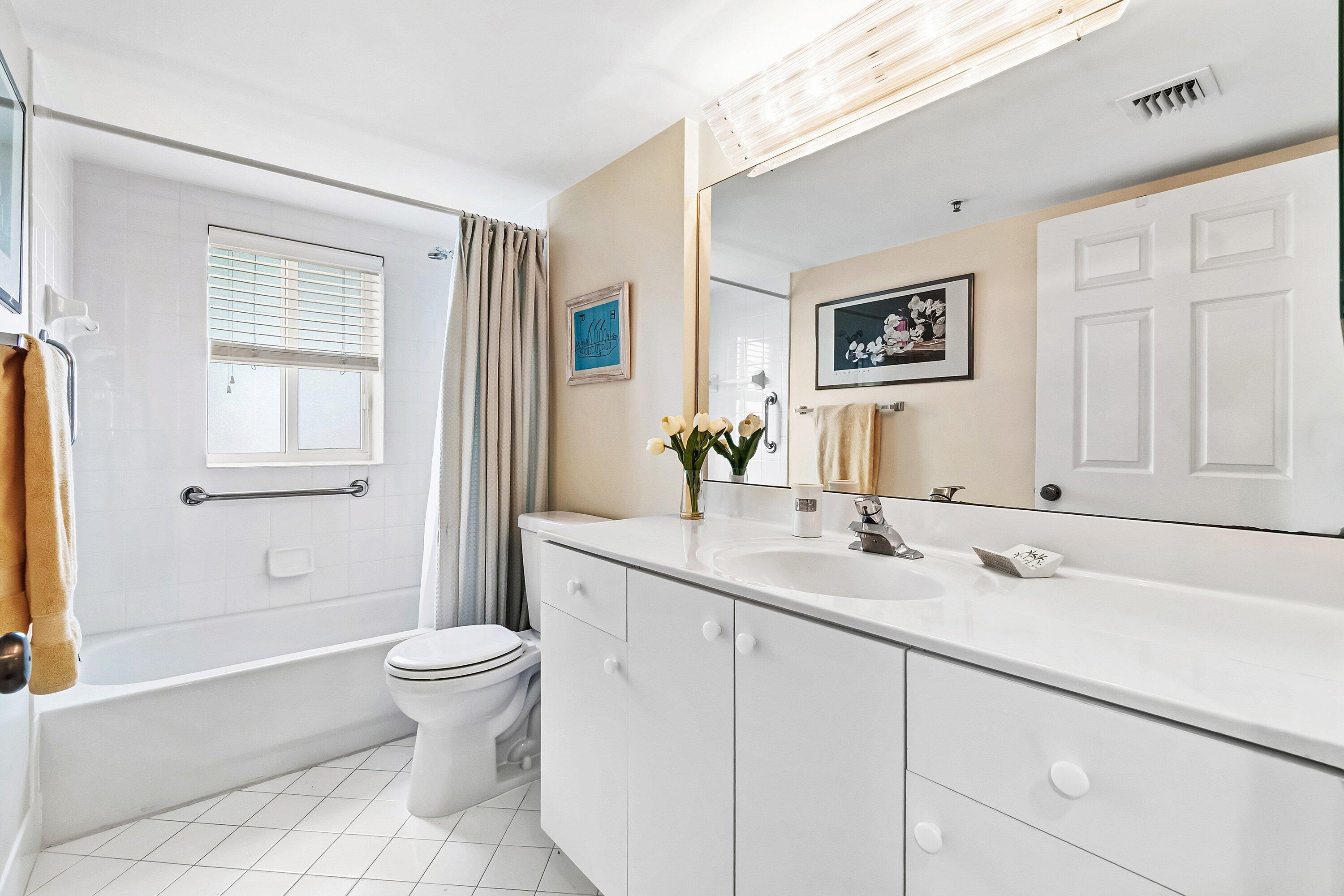 Coral Lakes - Residential