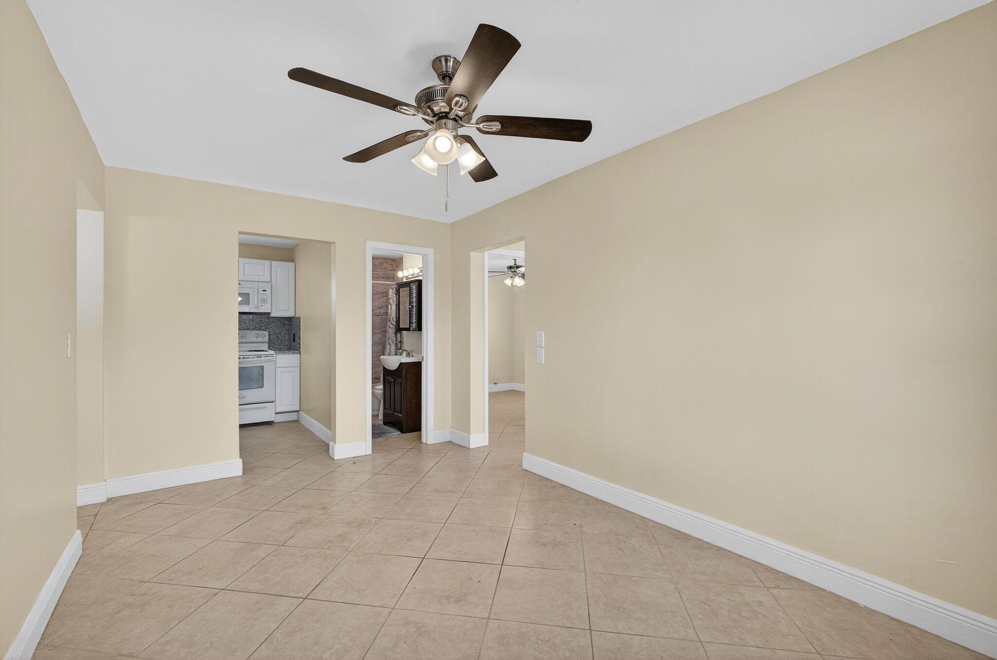 PALM BOULEVARD EXT I - Residential Income