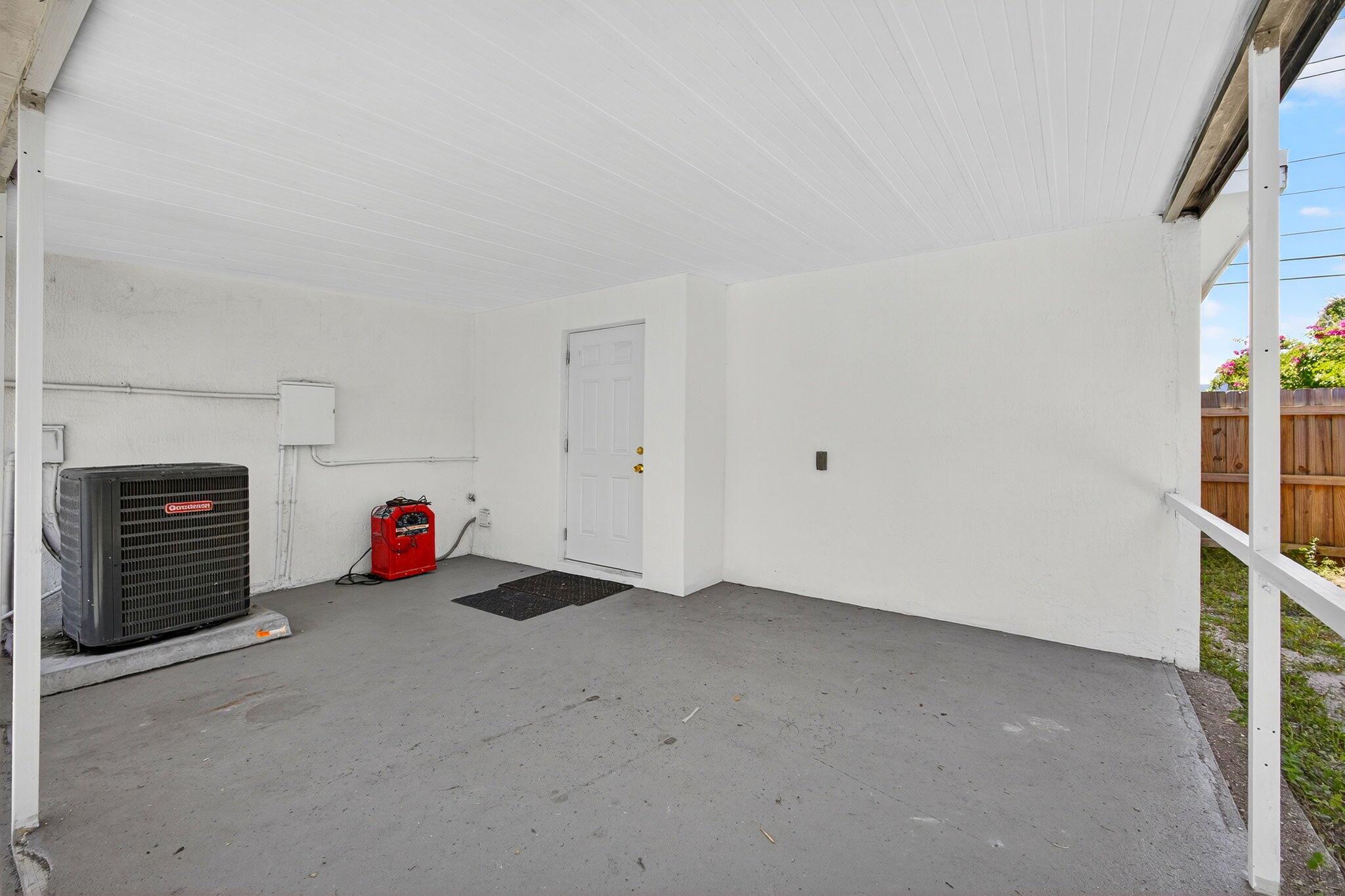 PALM BOULEVARD EXT I - Residential Income