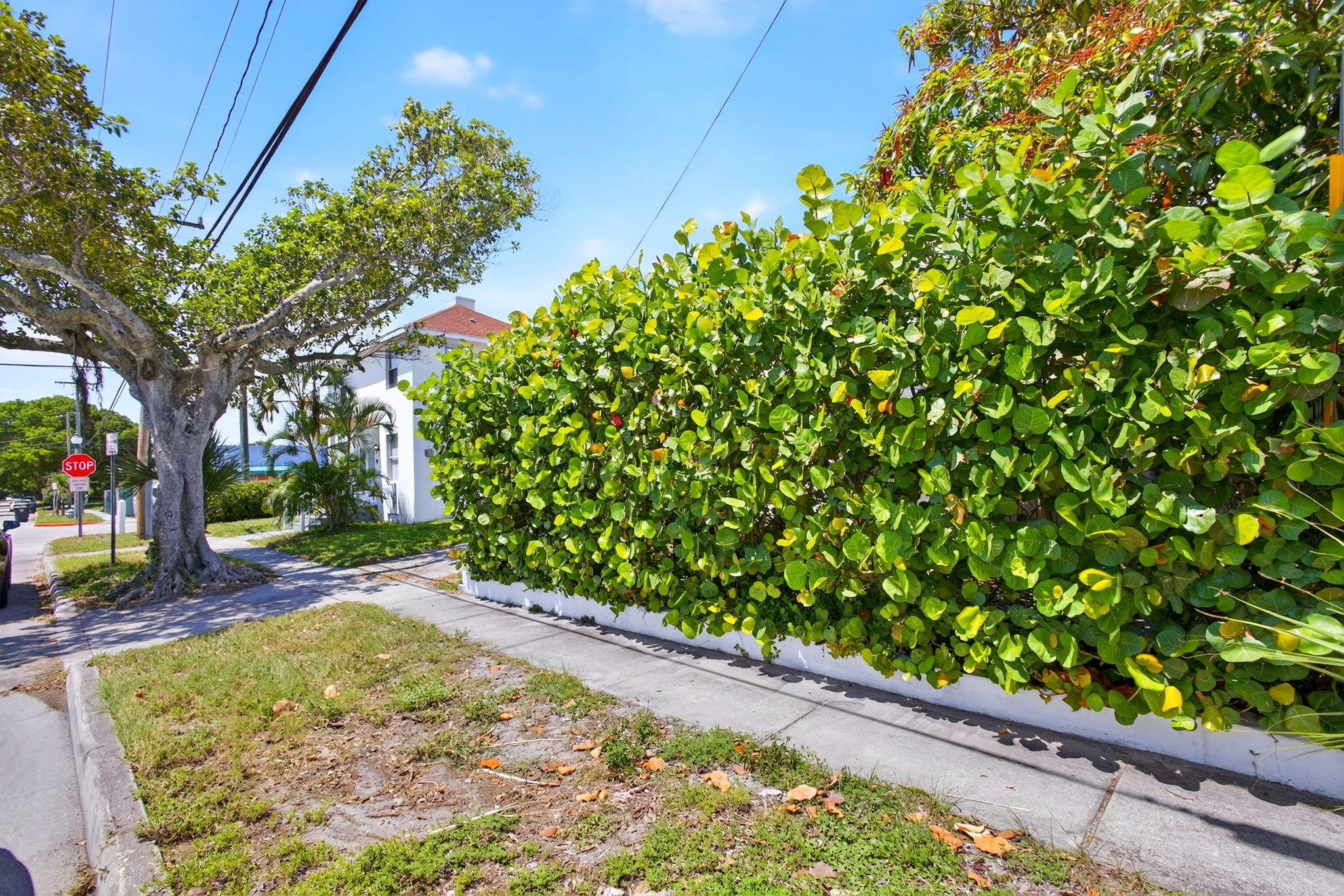 PALM BOULEVARD EXT I - Residential Income