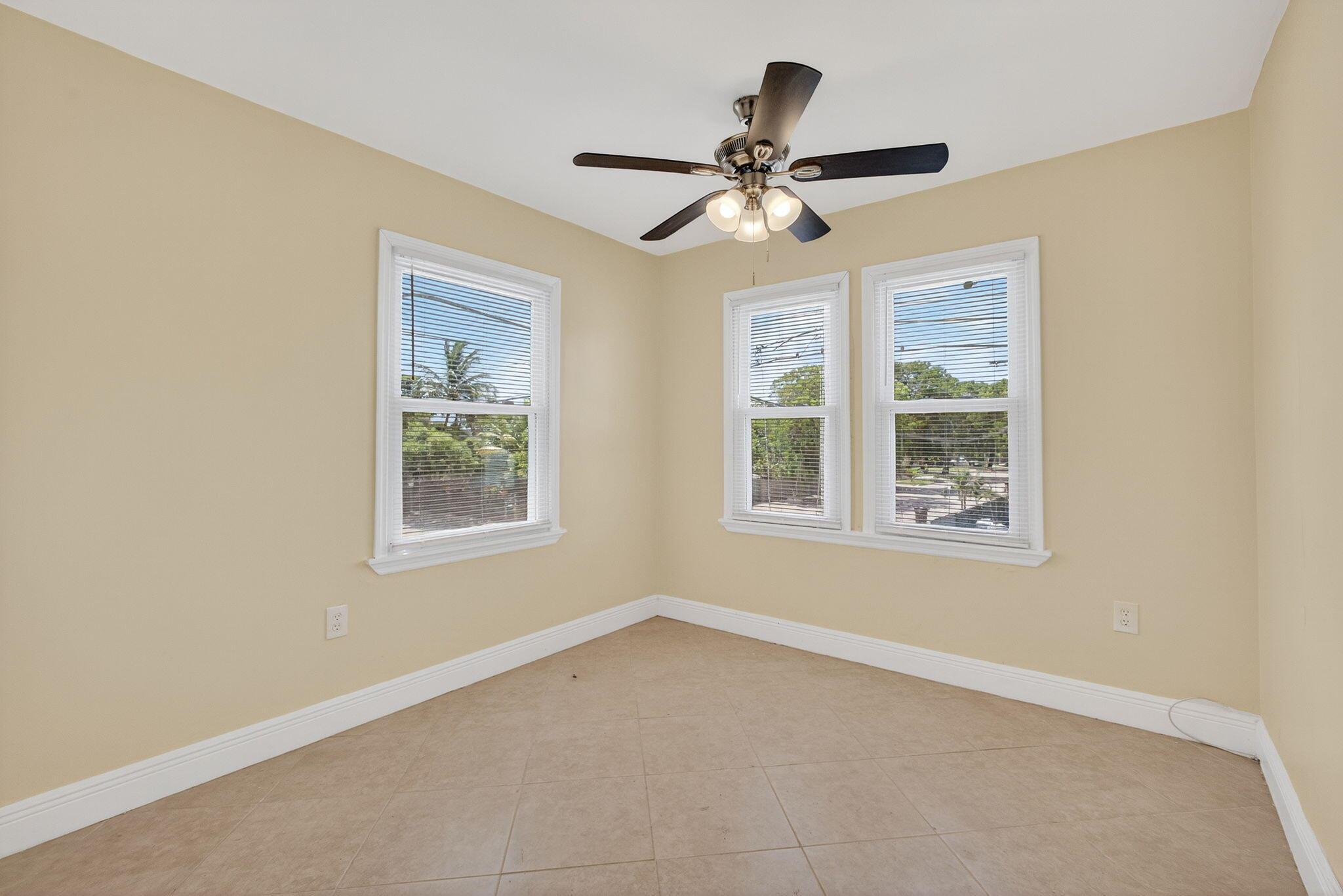 PALM BOULEVARD EXT I - Residential Income
