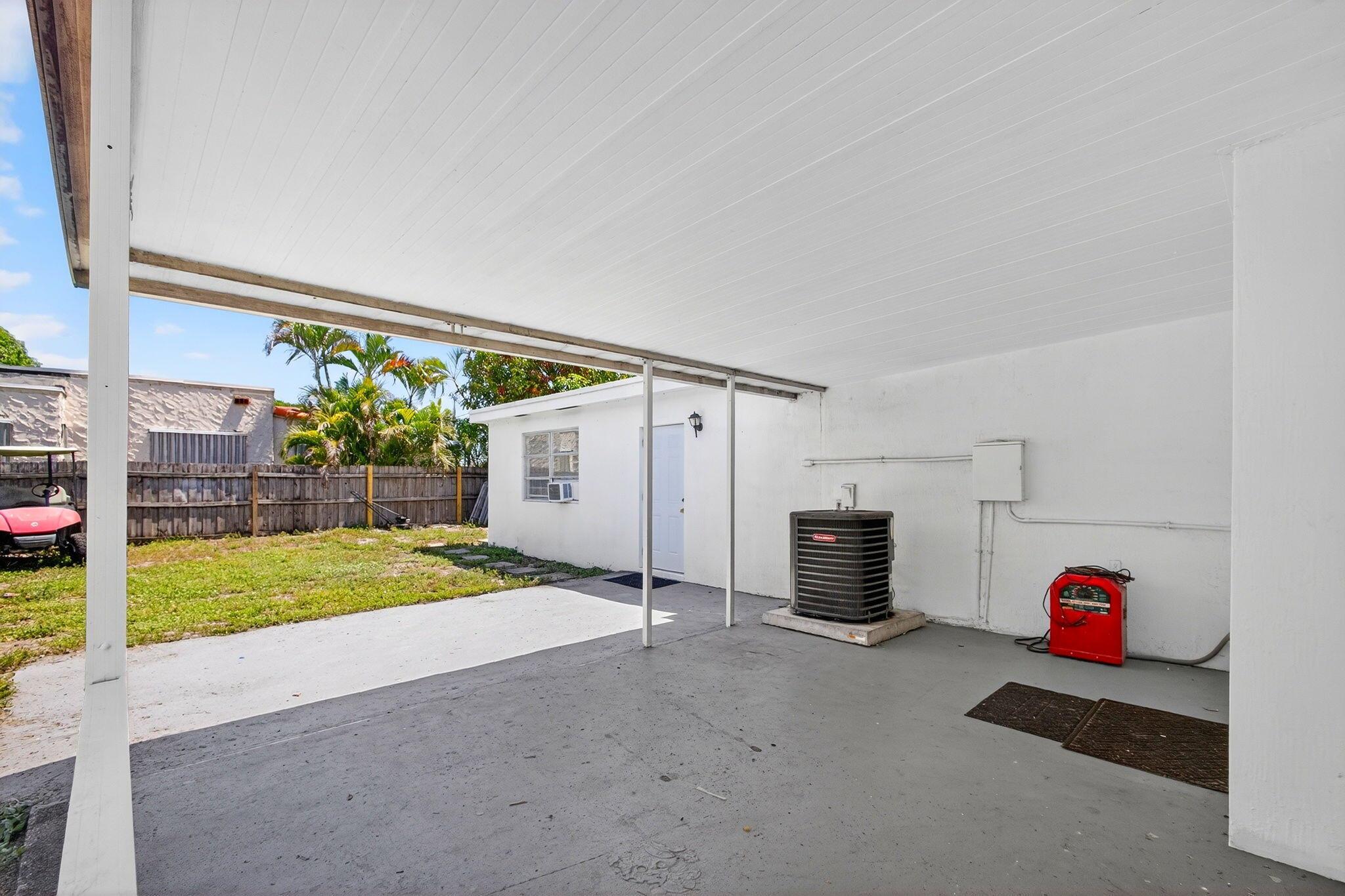 PALM BOULEVARD EXT I - Residential Income