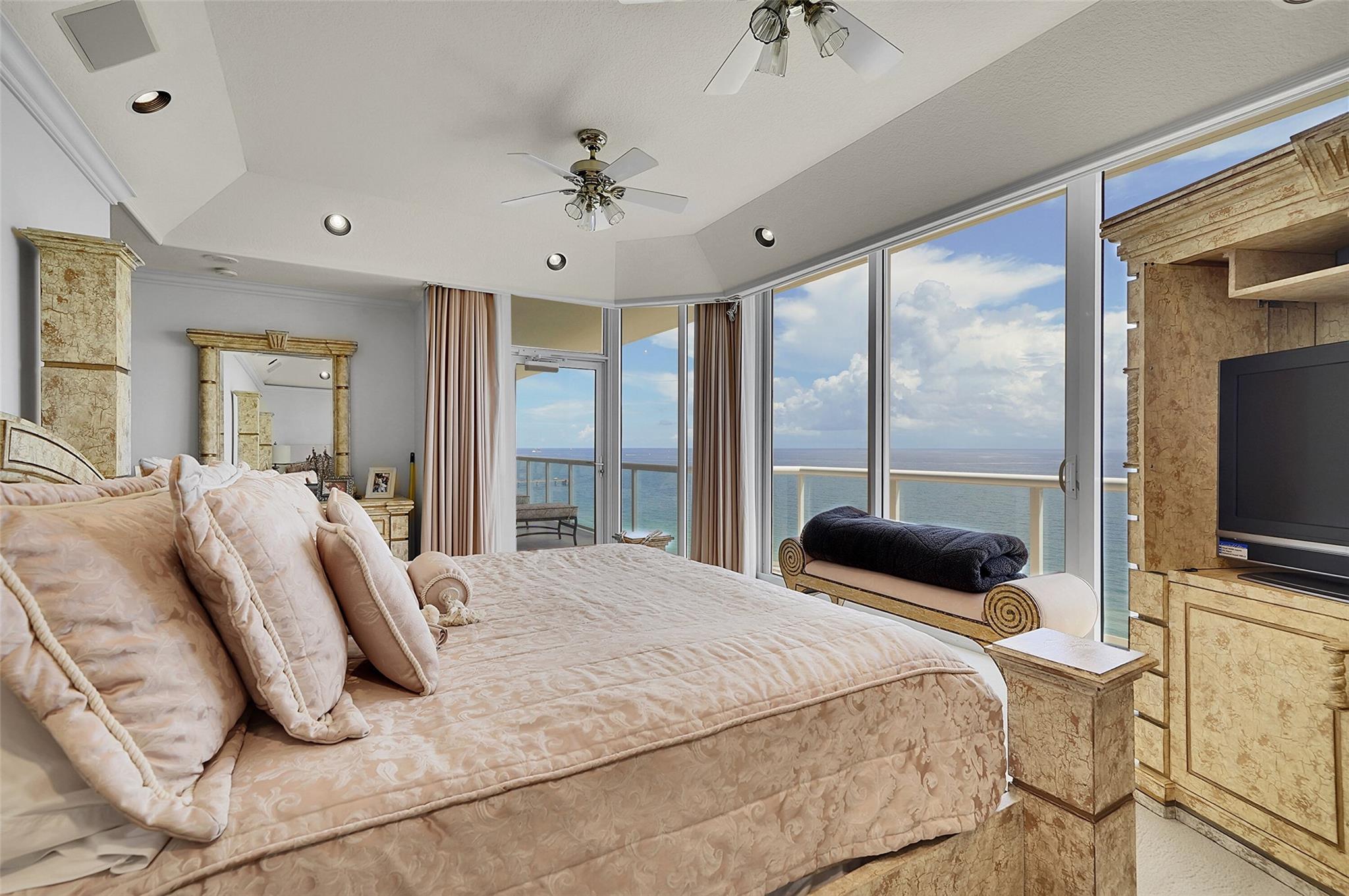 Renaissance On The Ocean - Residential Lease