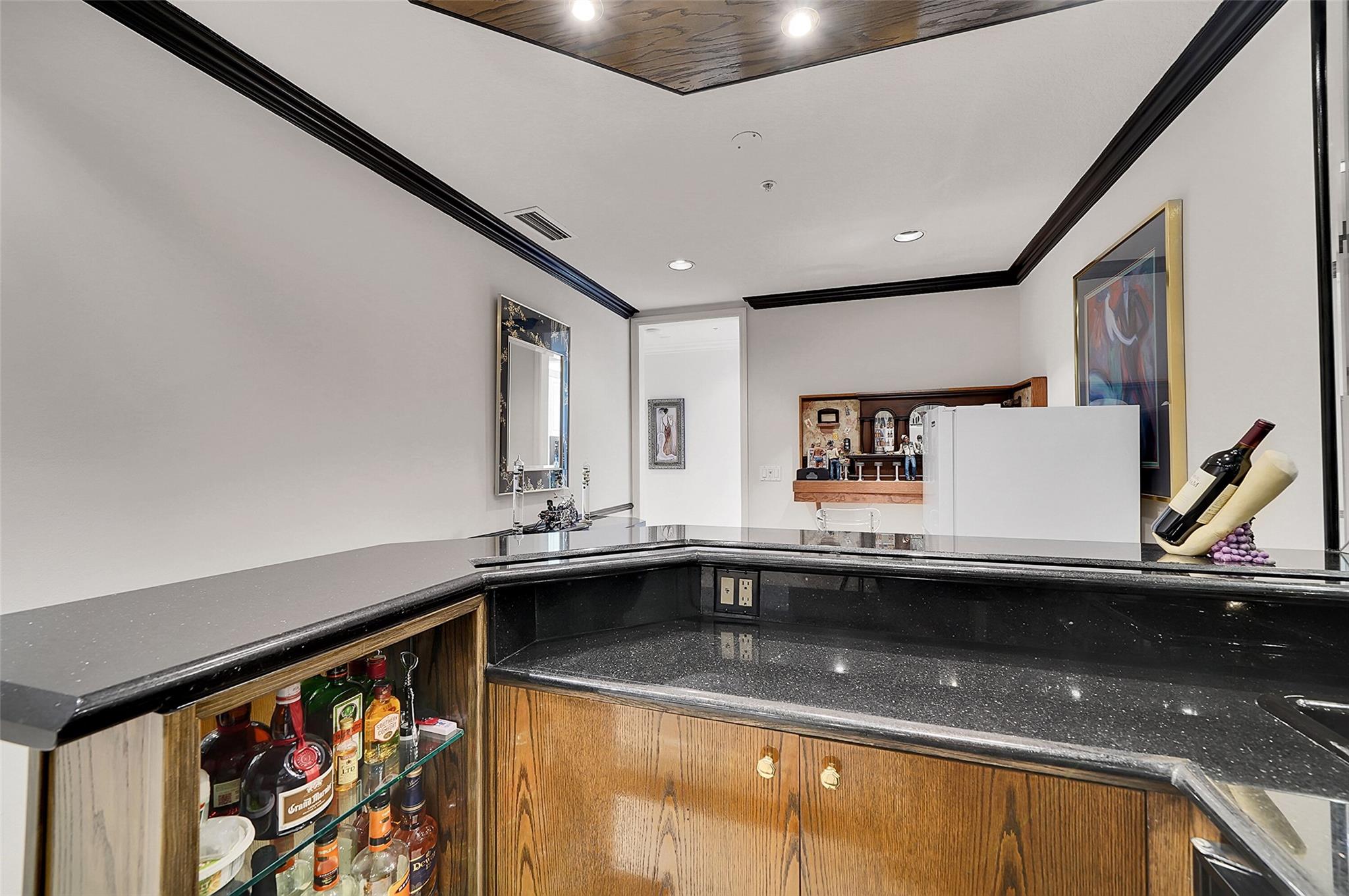 Renaissance On The Ocean - Residential Lease