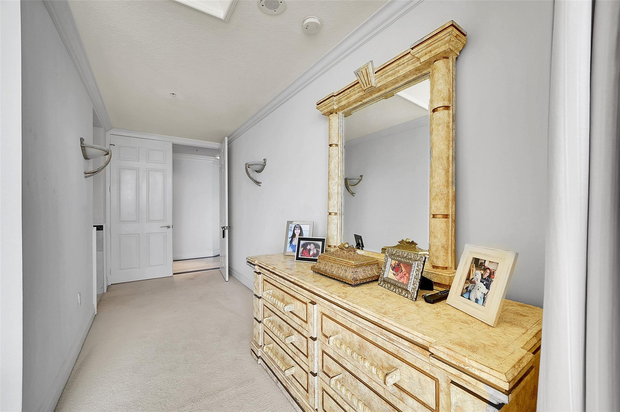 Renaissance On The Ocean - Residential Lease