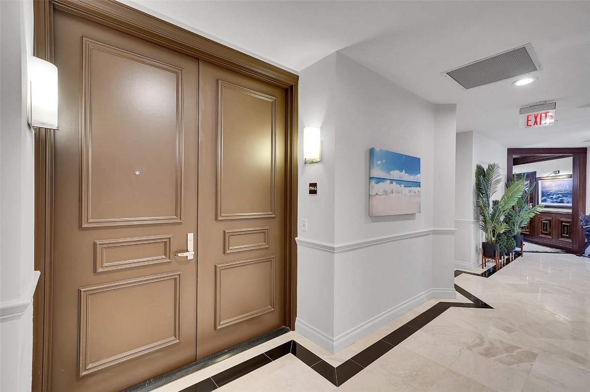 6001 N Ocean Drive PH6