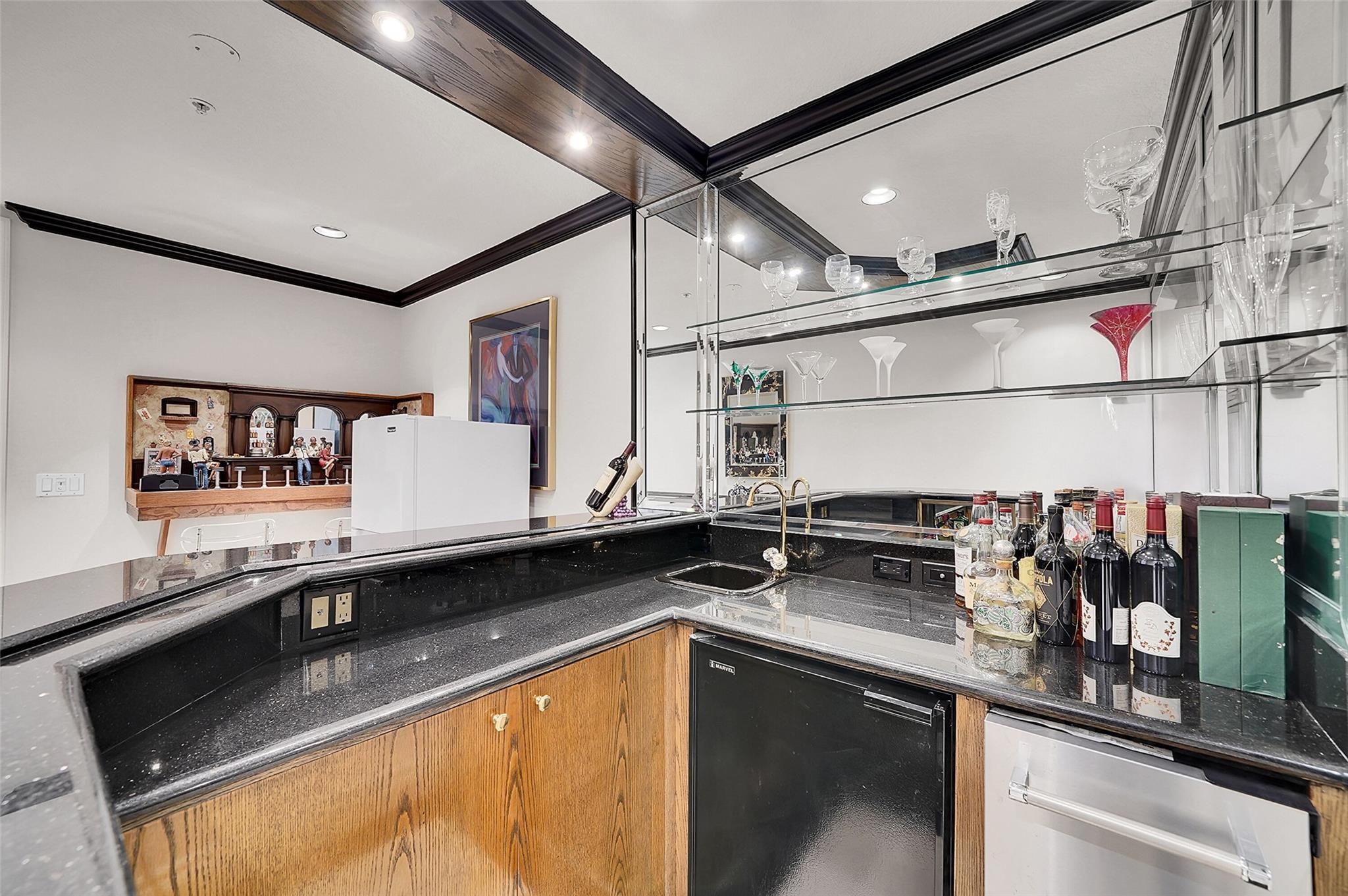 Renaissance On The Ocean - Residential Lease