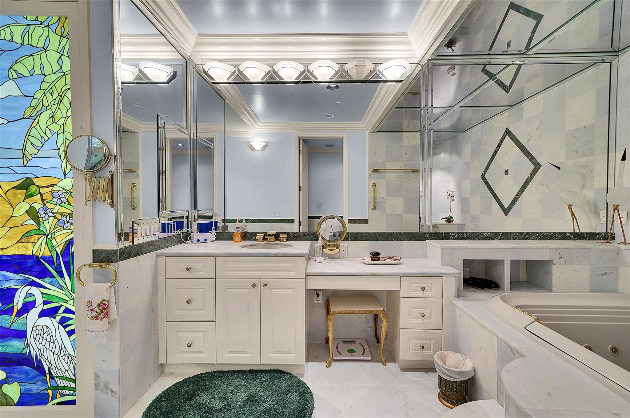 Renaissance On The Ocean - Residential Lease