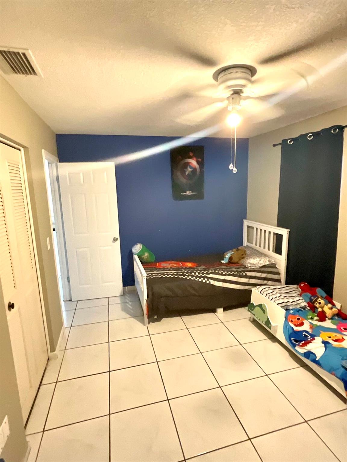 RIVER PARK UNIT 2 - Residential