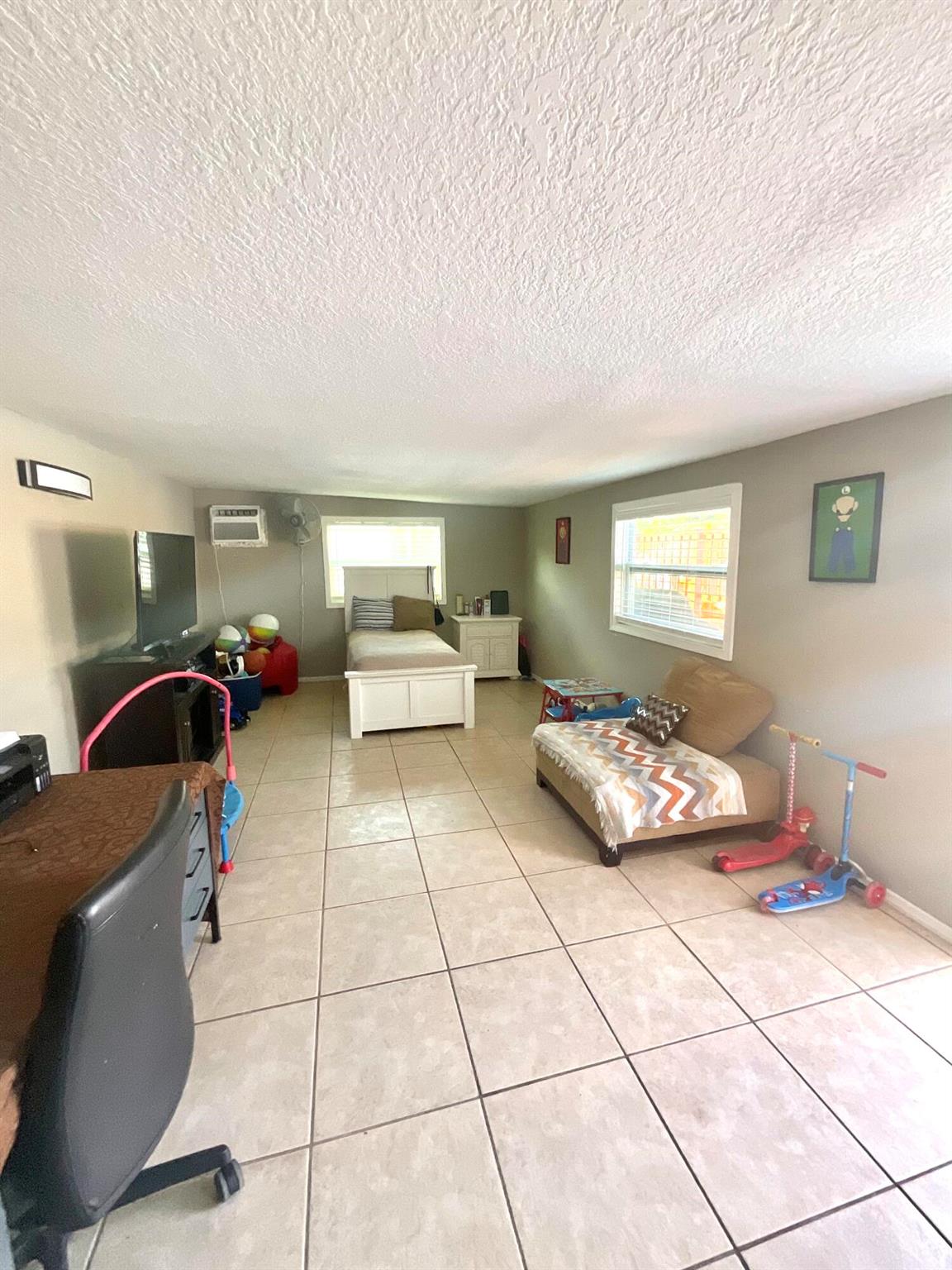 RIVER PARK UNIT 2 - Residential