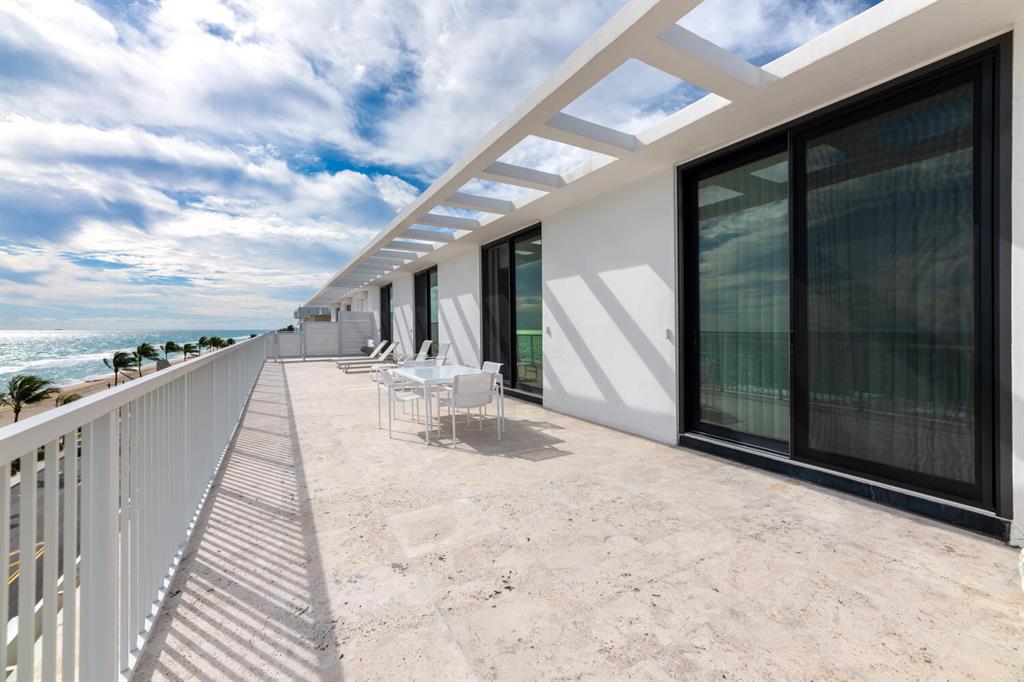 FOUR HUNDRED SO OCEAN BLVD CONDO - Residential