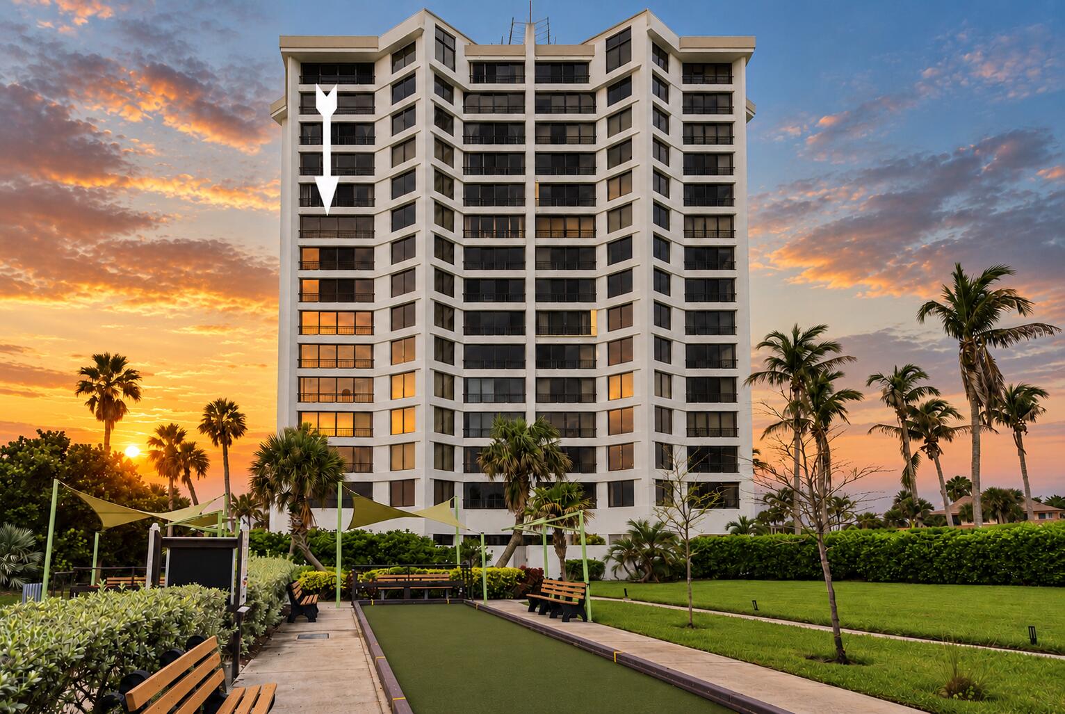 2400 S Ocean Drive 8102